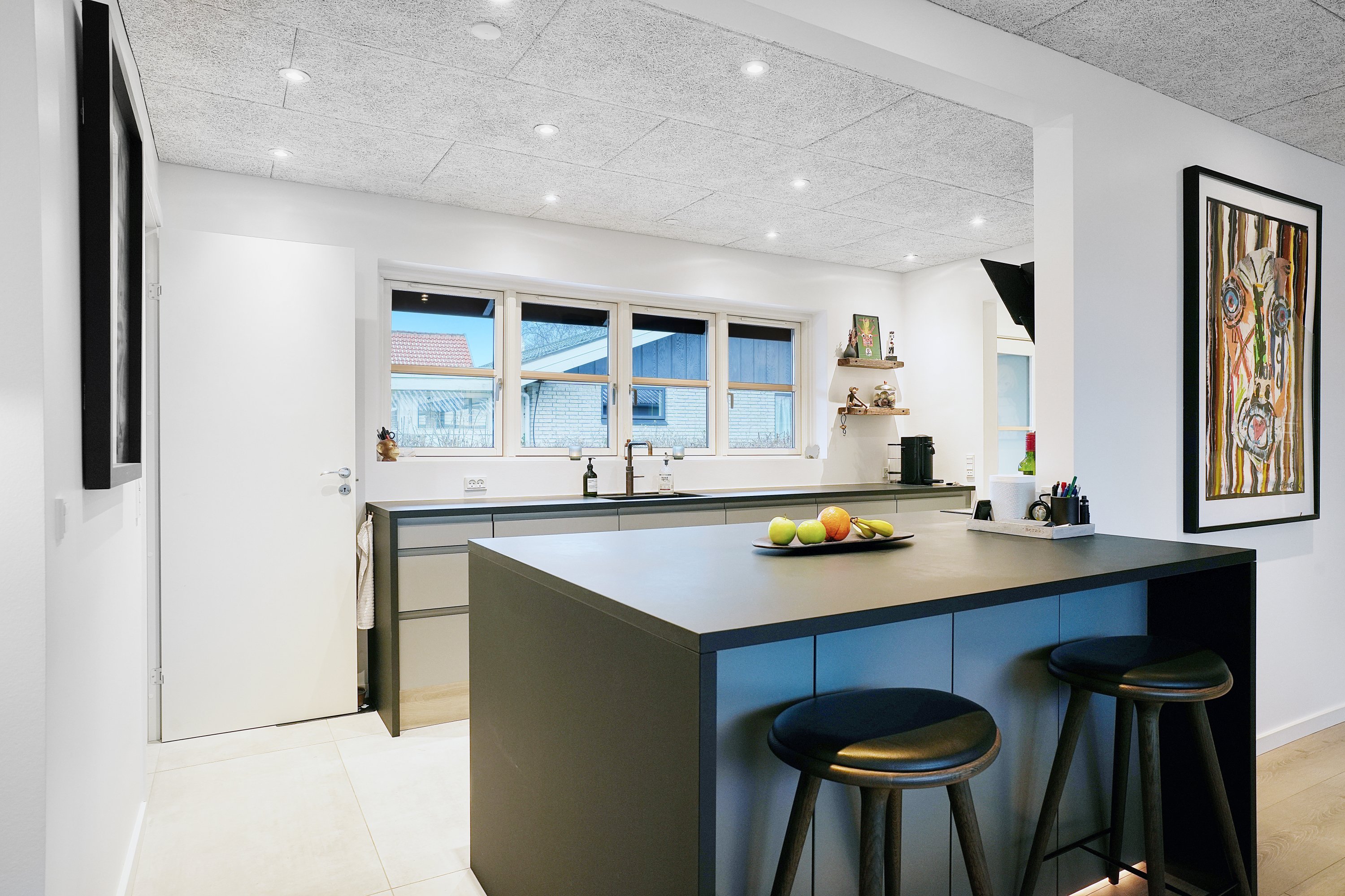 Fremhævet køkken billede i fuldskærmstilstand. Billede af Nørrevej 5, 2690 Karlslunde