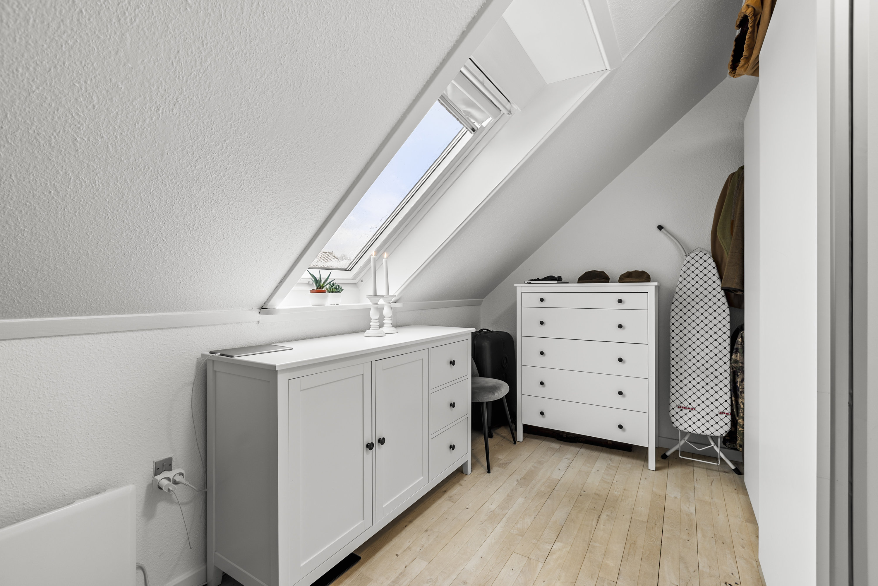 Fremhævet værelse billede i fuldskærmstilstand. Billede af Søndergade 27, 2. th., 4180 Sorø