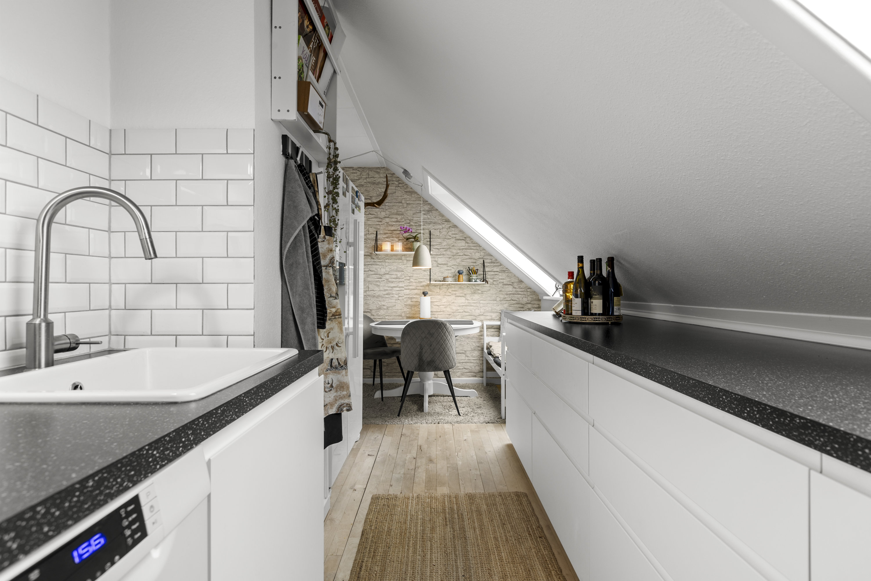 Fremhævet køkken billede i fuldskærmstilstand. Billede af Søndergade 27, 2. th., 4180 Sorø