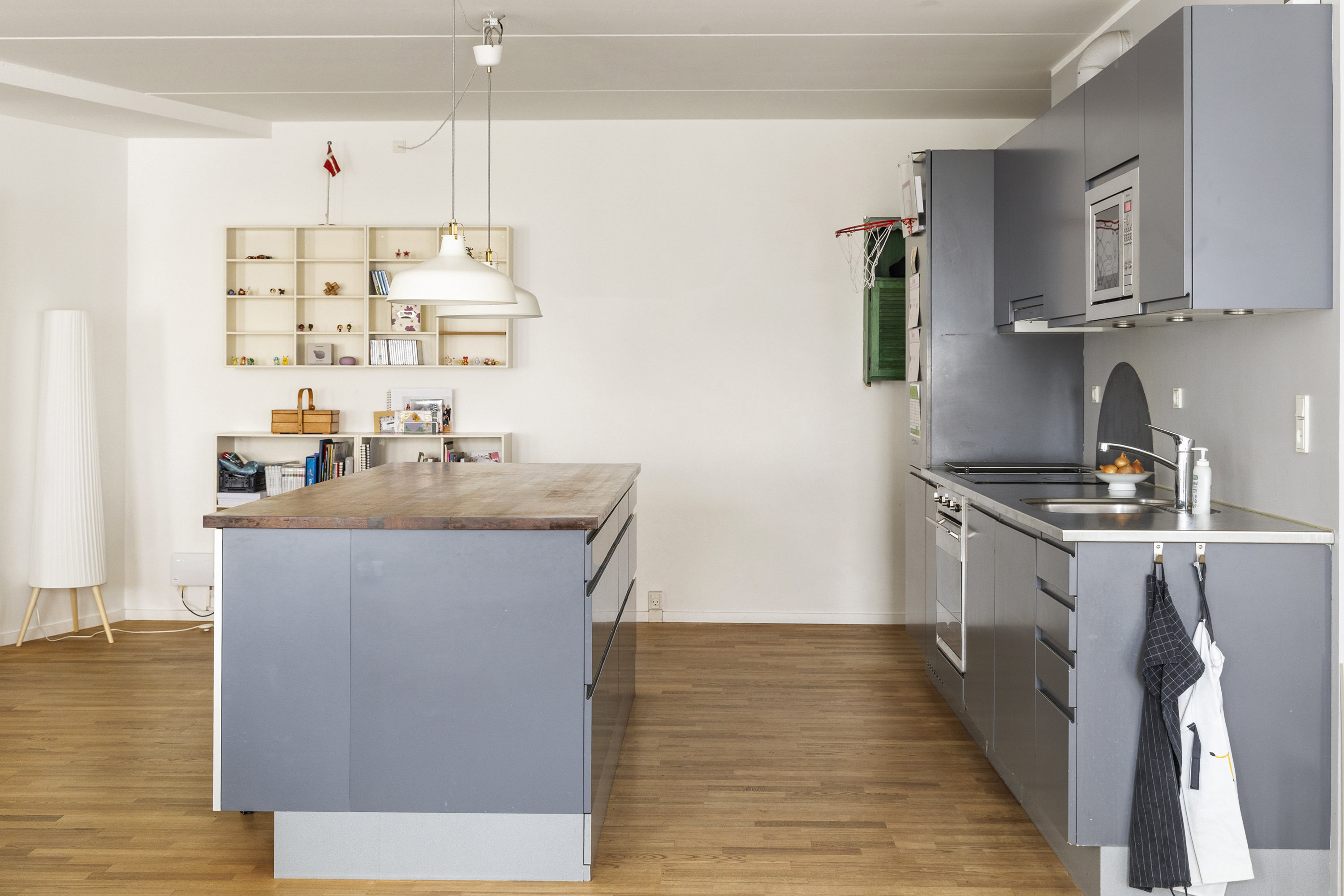 Fremhævet køkken billede i fuldskærmstilstand. Billede af Rentemestervej 5, 1. tv., 2400 København NV