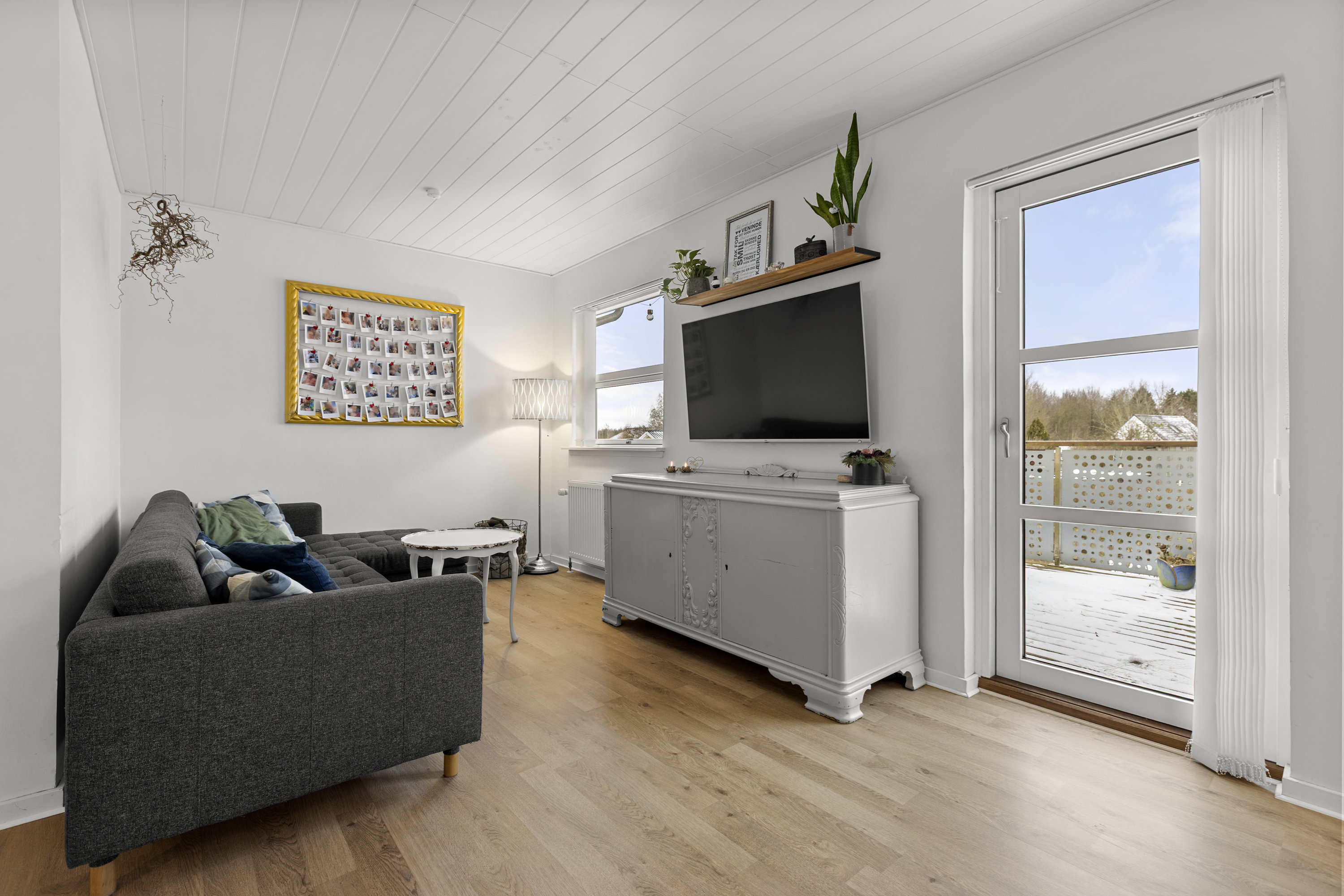 Fremhævet stue billede i fuldskærmstilstand. Billede af Skolestien 3, 4180 Sorø
