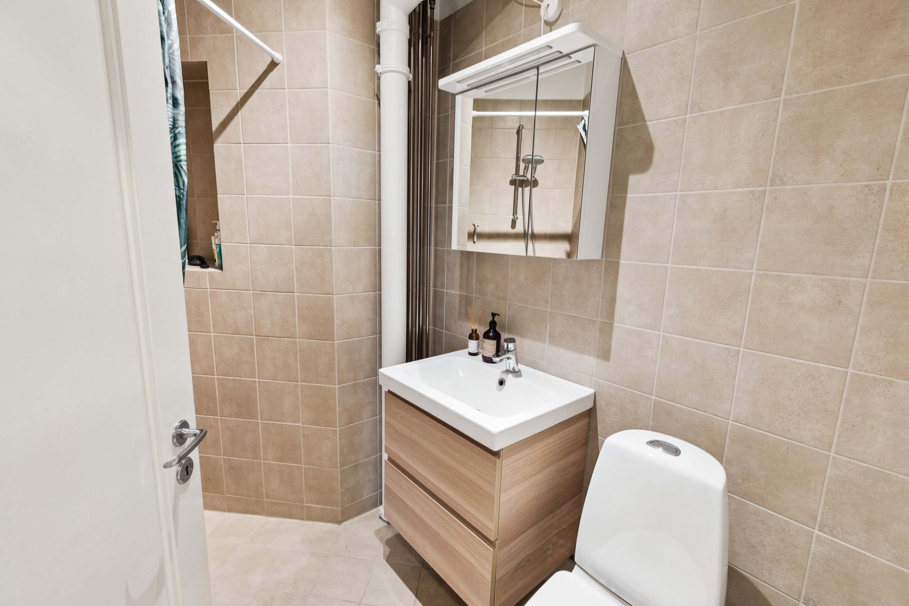 Fremhævet  billede i fuldskærmstilstand. Billede af Banevolden 34, st.. th., 2500 Valby