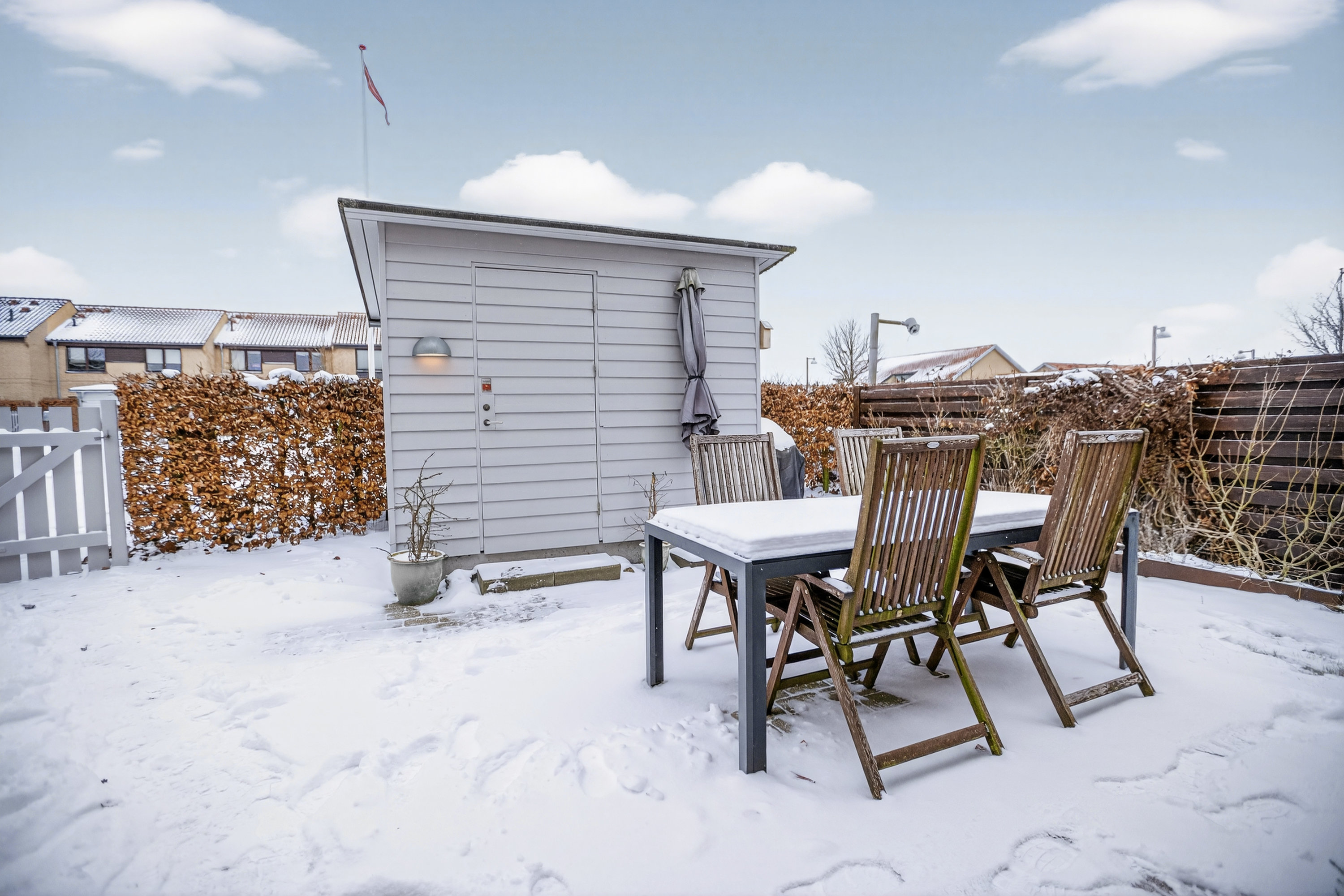 Fremhævet ude billede i fuldskærmstilstand. Billede af Myrholmen 1, 2760 Måløv