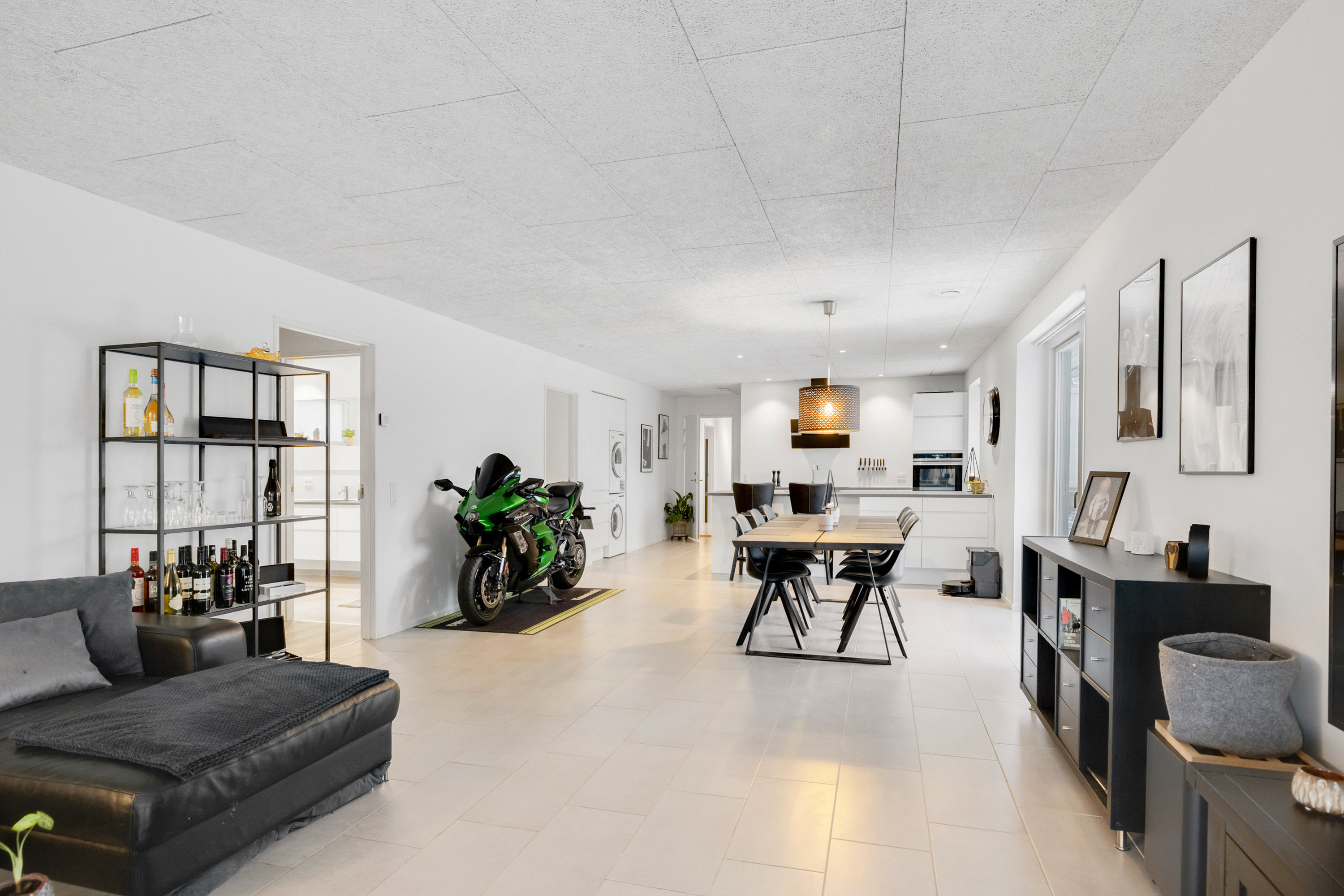 Fremhævet  billede i fuldskærmstilstand. Billede af Astervej 12, 8471 Sabro