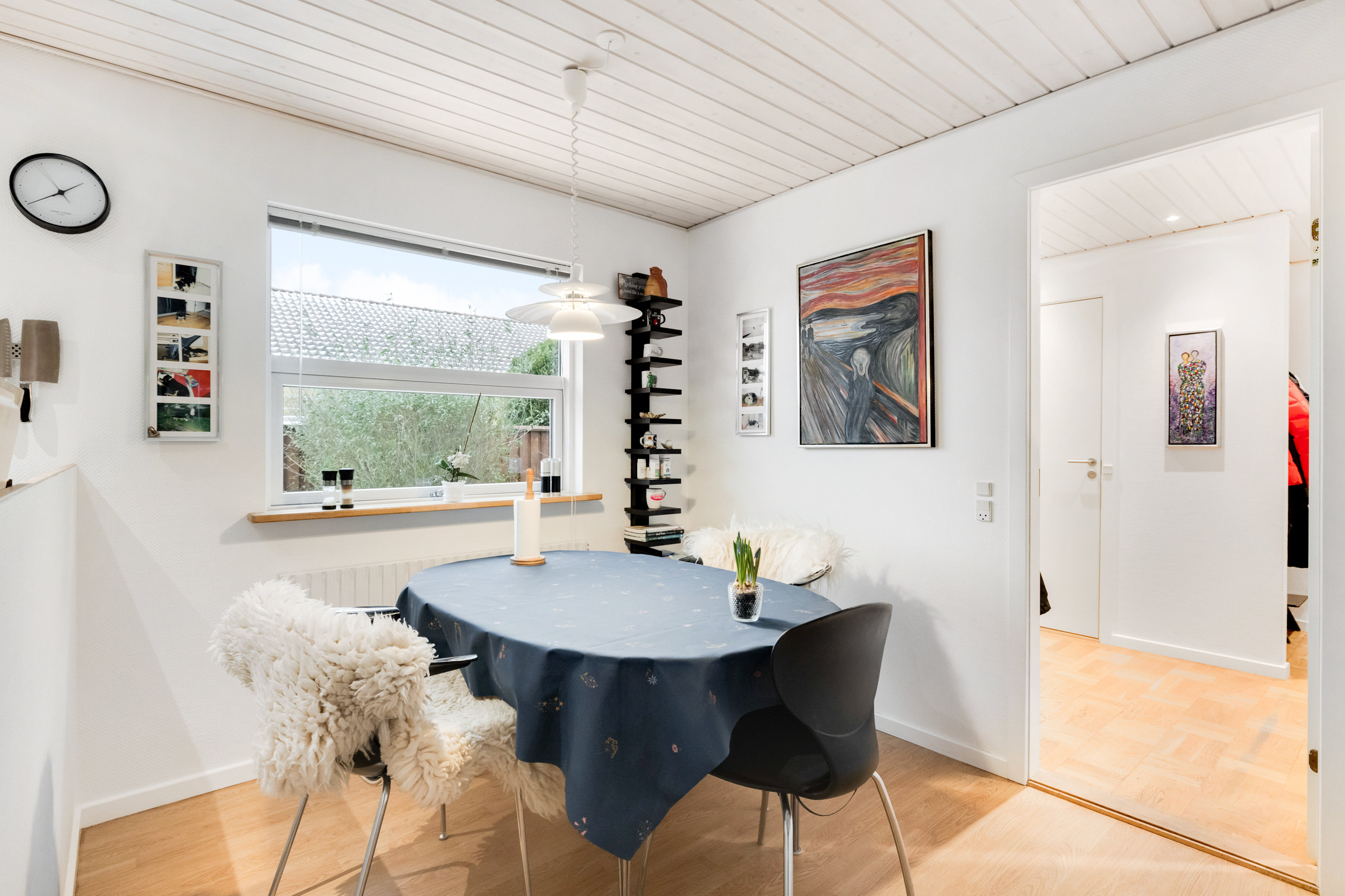 Fremhævet  billede i fuldskærmstilstand. Billede af Solbærvej 10, 8471 Sabro