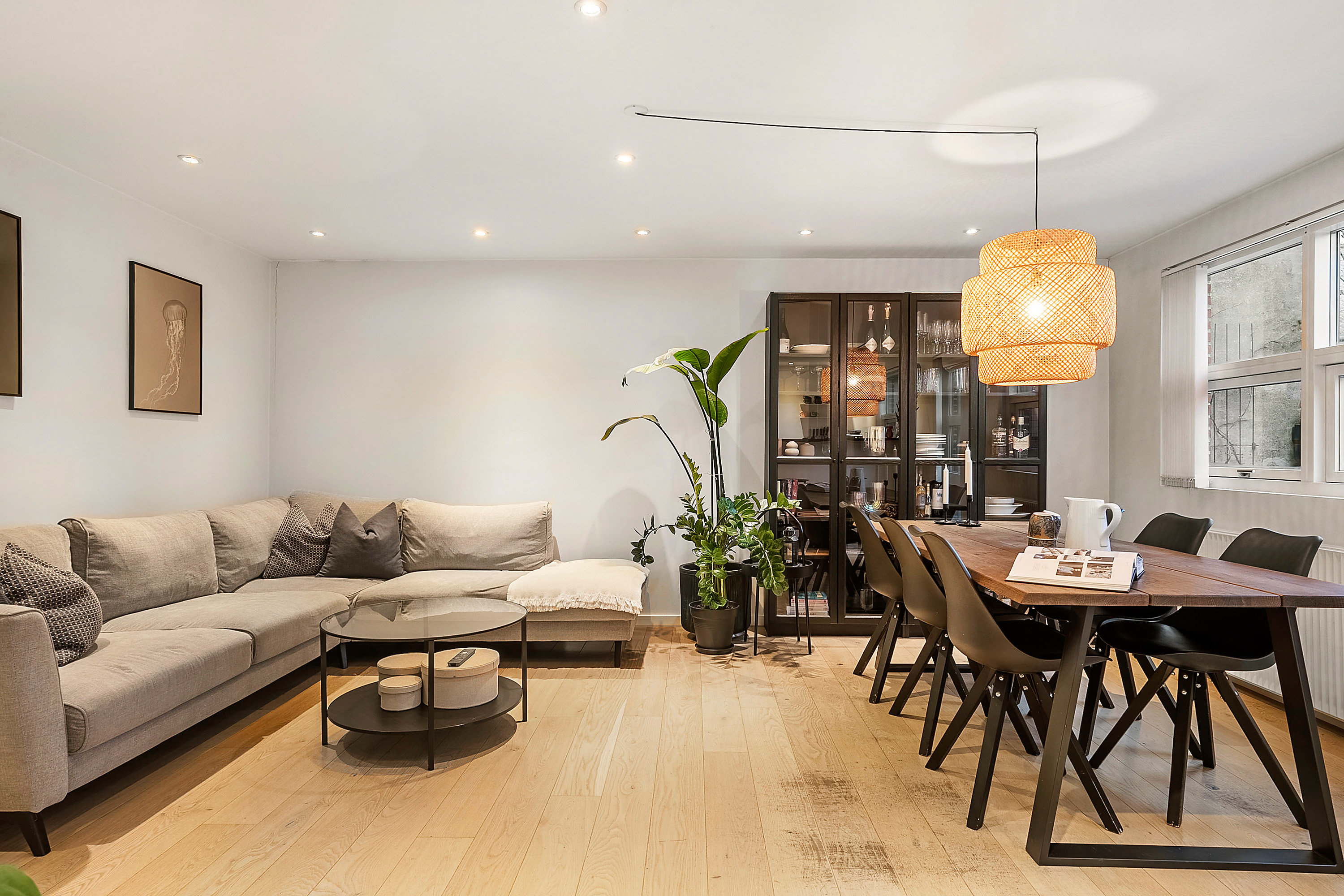 Fremhævet spisestue billede i fuldskærmstilstand. Billede af Danmarksgade 1B, 8700 Horsens