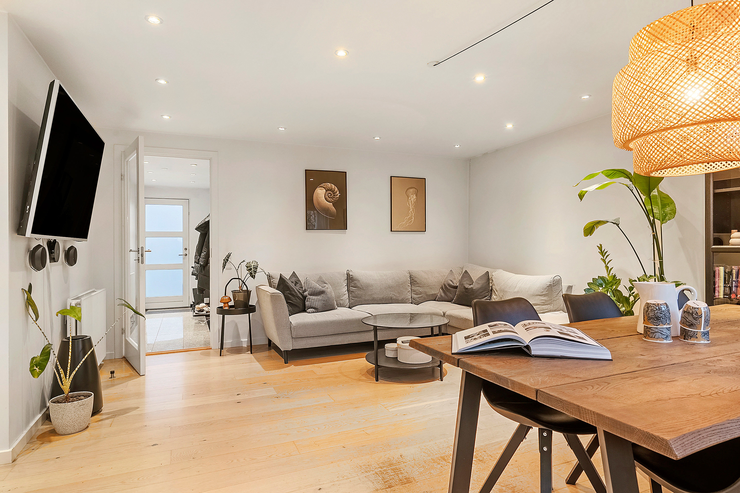 Fremhævet stue billede i fuldskærmstilstand. Billede af Danmarksgade 1B, 8700 Horsens