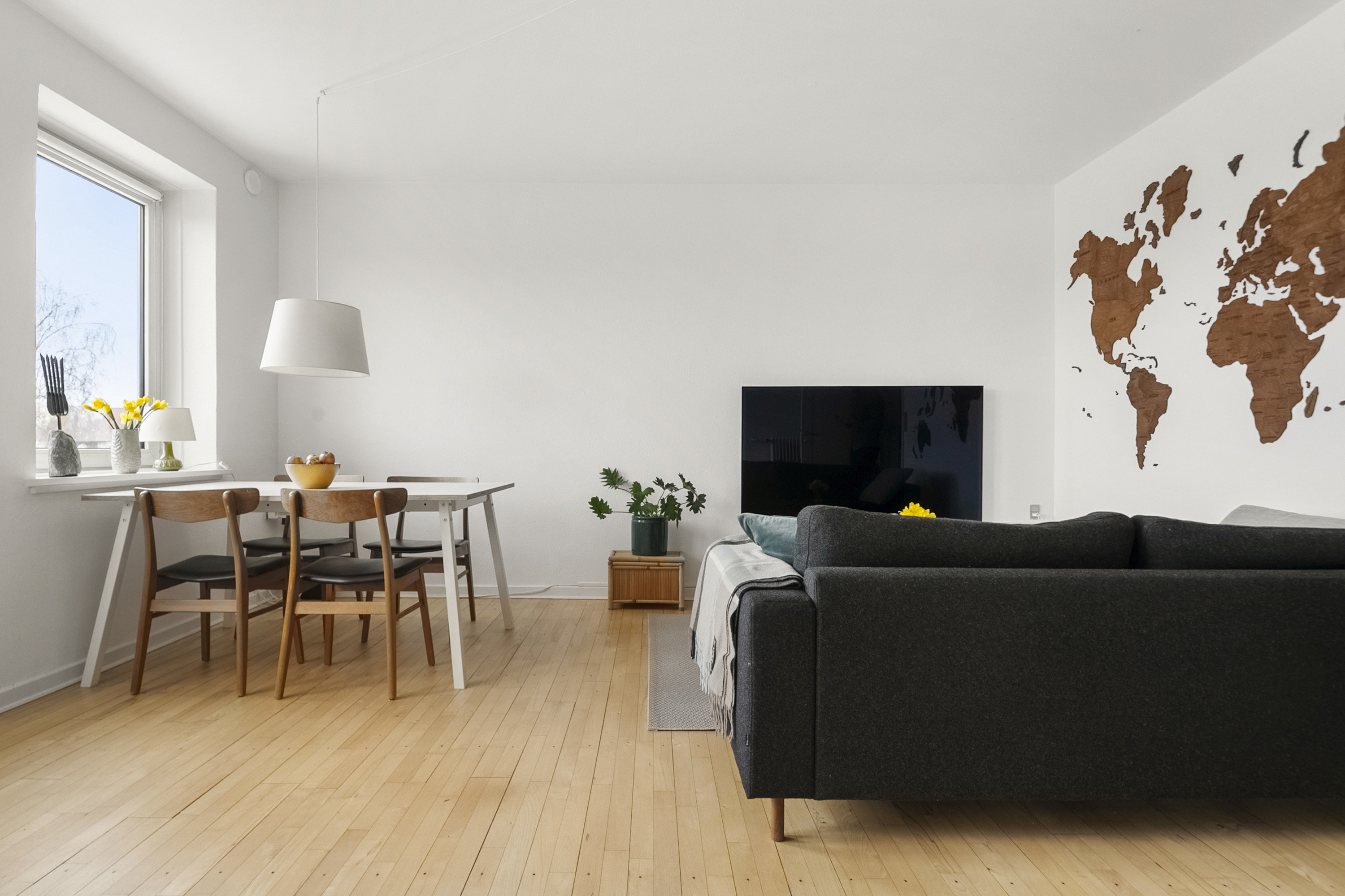 Fremhævet stue billede i fuldskærmstilstand. Billede af Marius Simonsens Vej 17, 2. th., 8200 Aarhus N