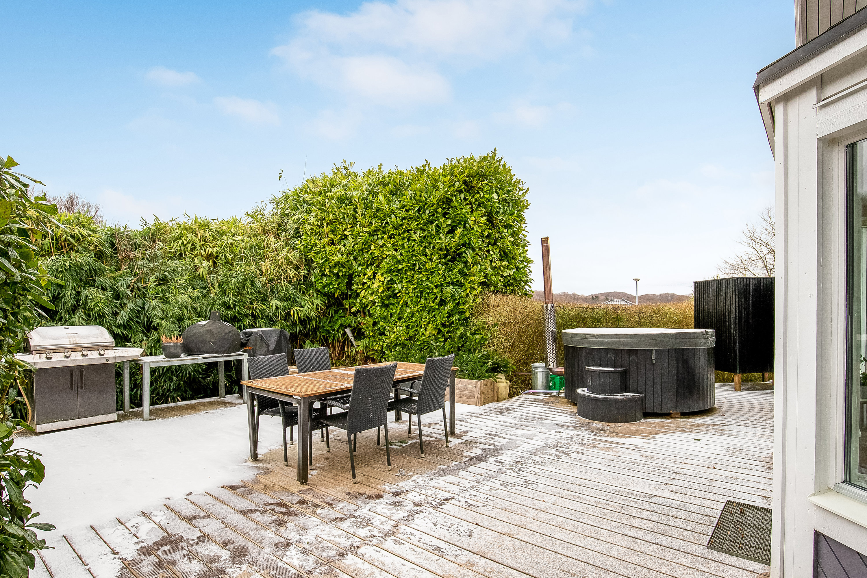 Fremhævet terrasse billede i fuldskærmstilstand. Billede af Fjordvænget 30, Brejning, 7080 Børkop