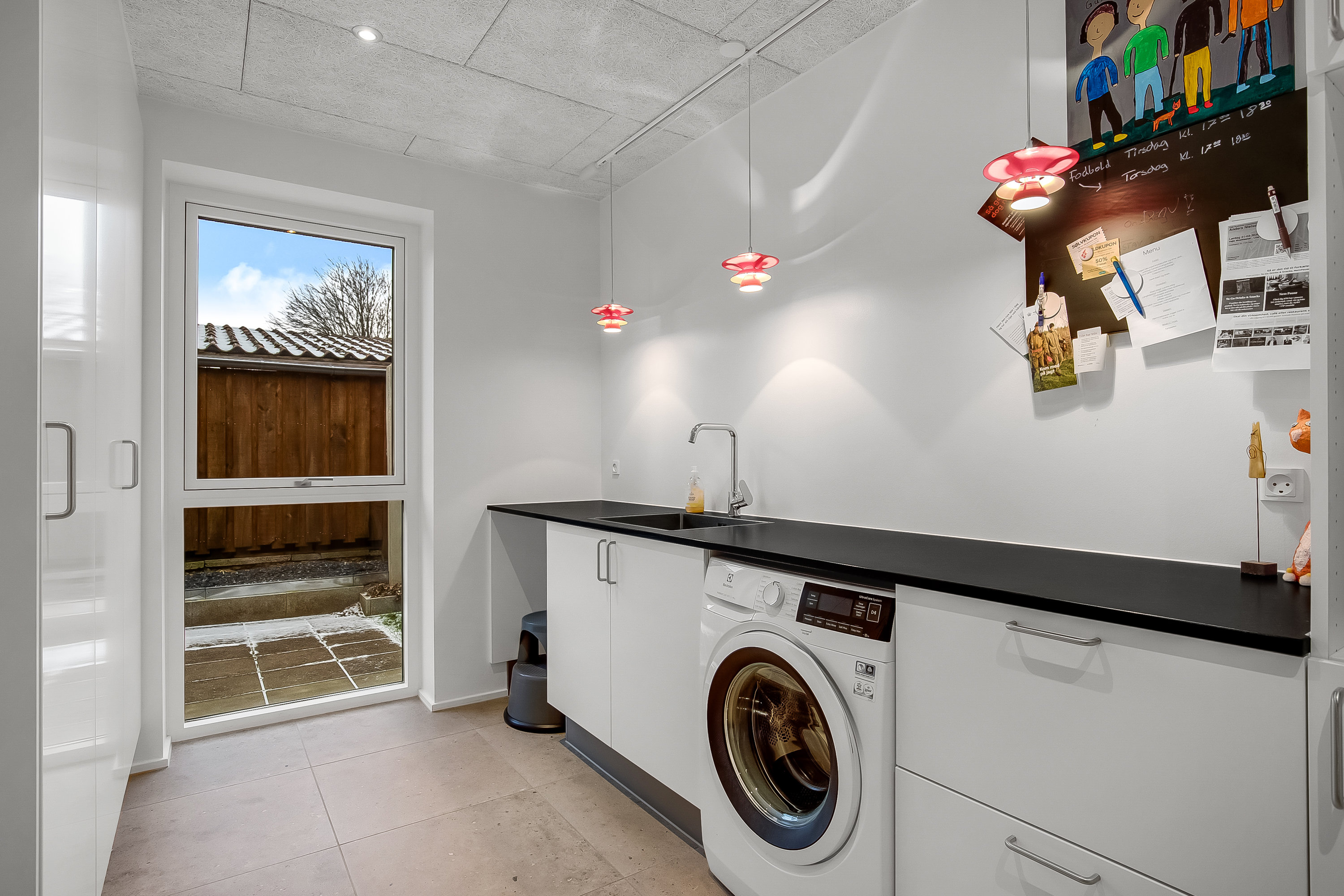 Fremhævet bryggers billede i fuldskærmstilstand. Billede af Kløvervej 21, Søndermarken, 7100 Vejle