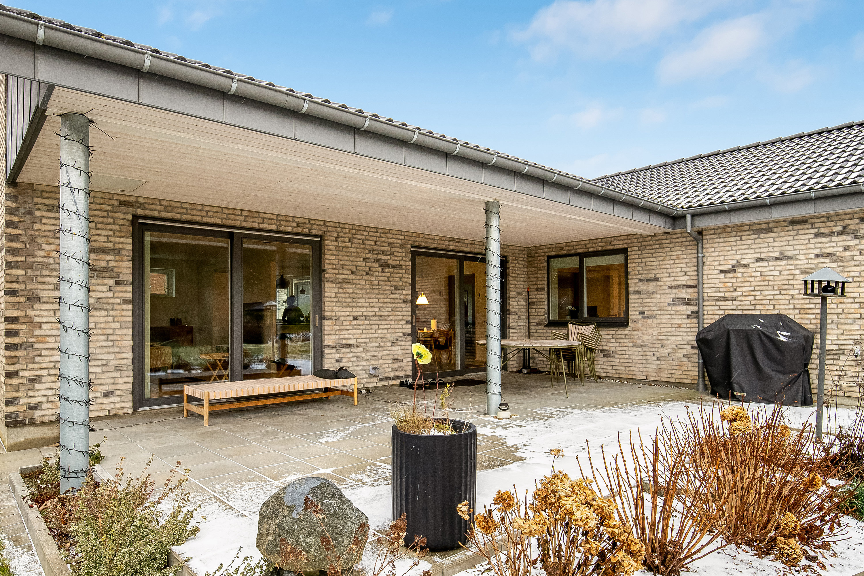 Fremhævet terrasse billede i fuldskærmstilstand. Billede af Kløvervej 21, Søndermarken, 7100 Vejle