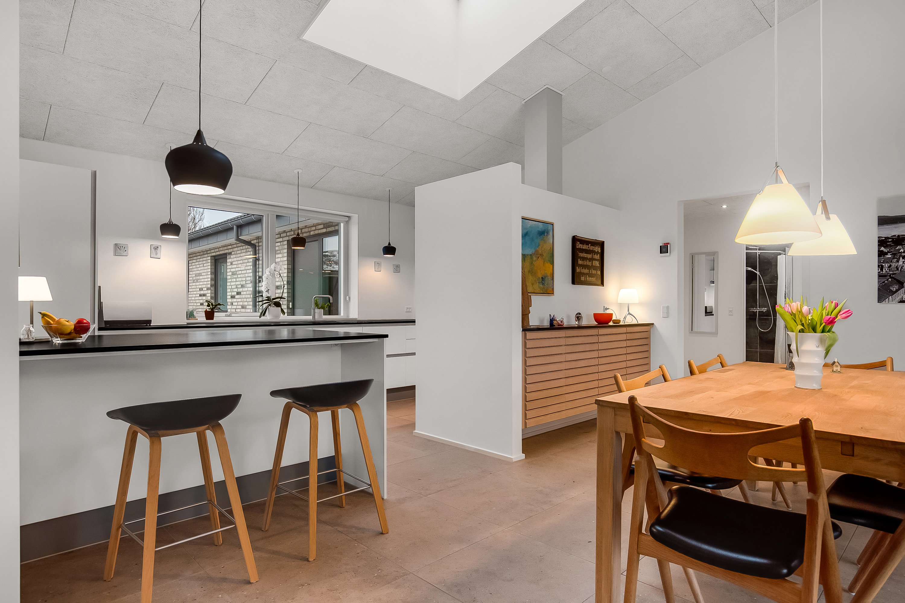 Fremhævet alrum billede i fuldskærmstilstand. Billede af Kløvervej 21, Søndermarken, 7100 Vejle