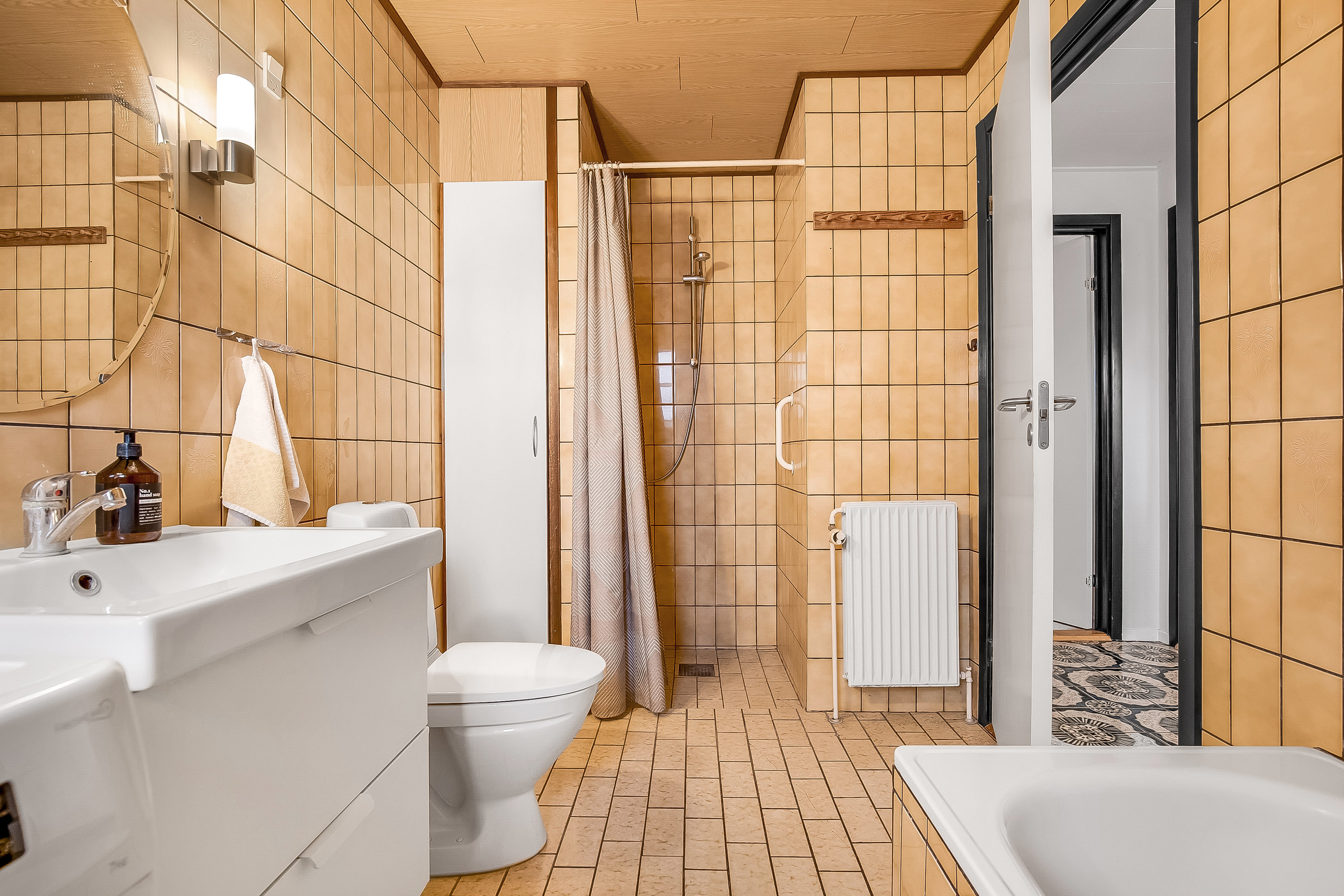 Fremhævet badeværelse billede i fuldskærmstilstand. Billede af Prangerager 41, Bredballe, 7120 Vejle Øst