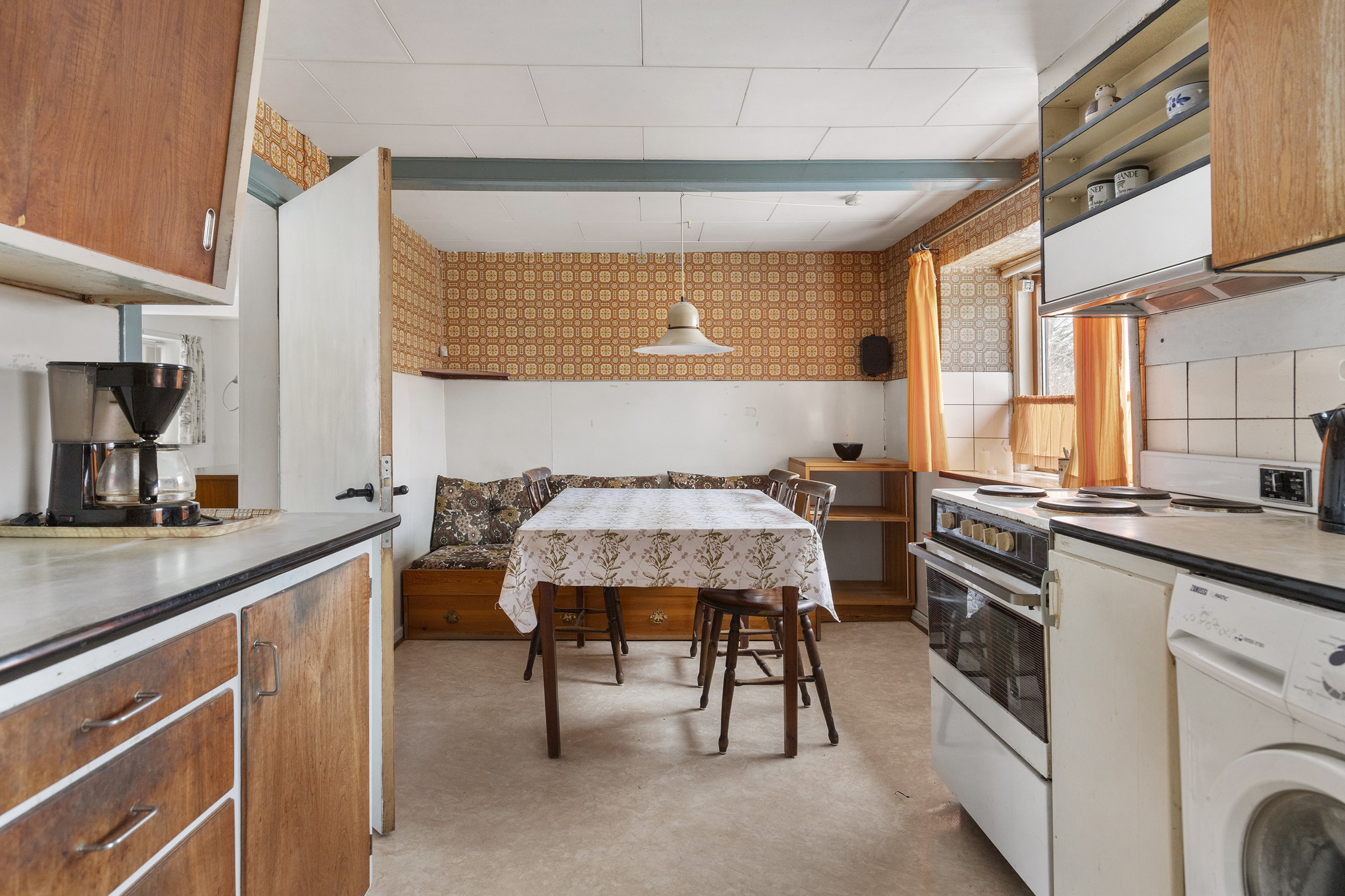 Fremhævet køkken billede i fuldskærmstilstand. Billede af Trekronervej 140, Støttrup, 9620 Aalestrup