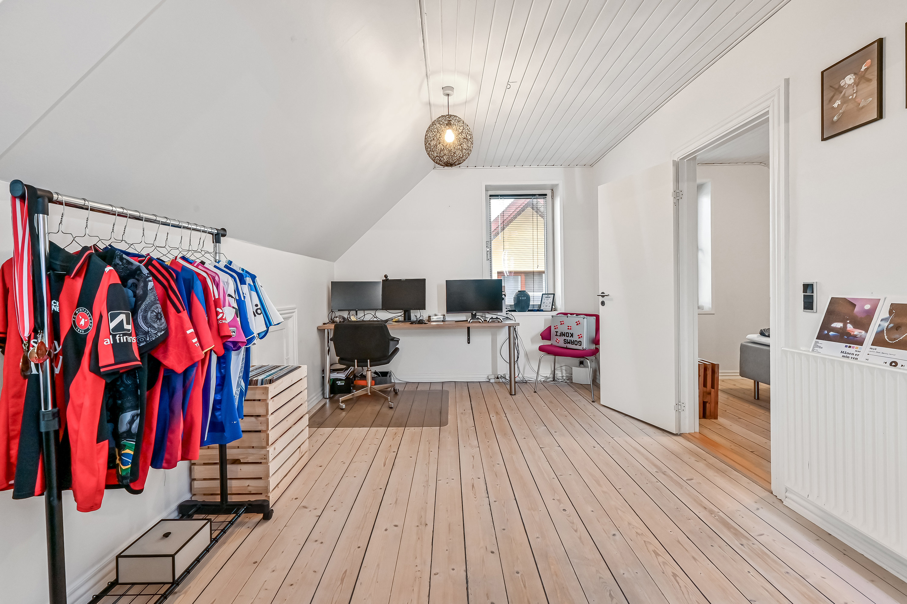 Fremhævet stue billede i fuldskærmstilstand. Billede af Laulundgade 12, 7400 Herning