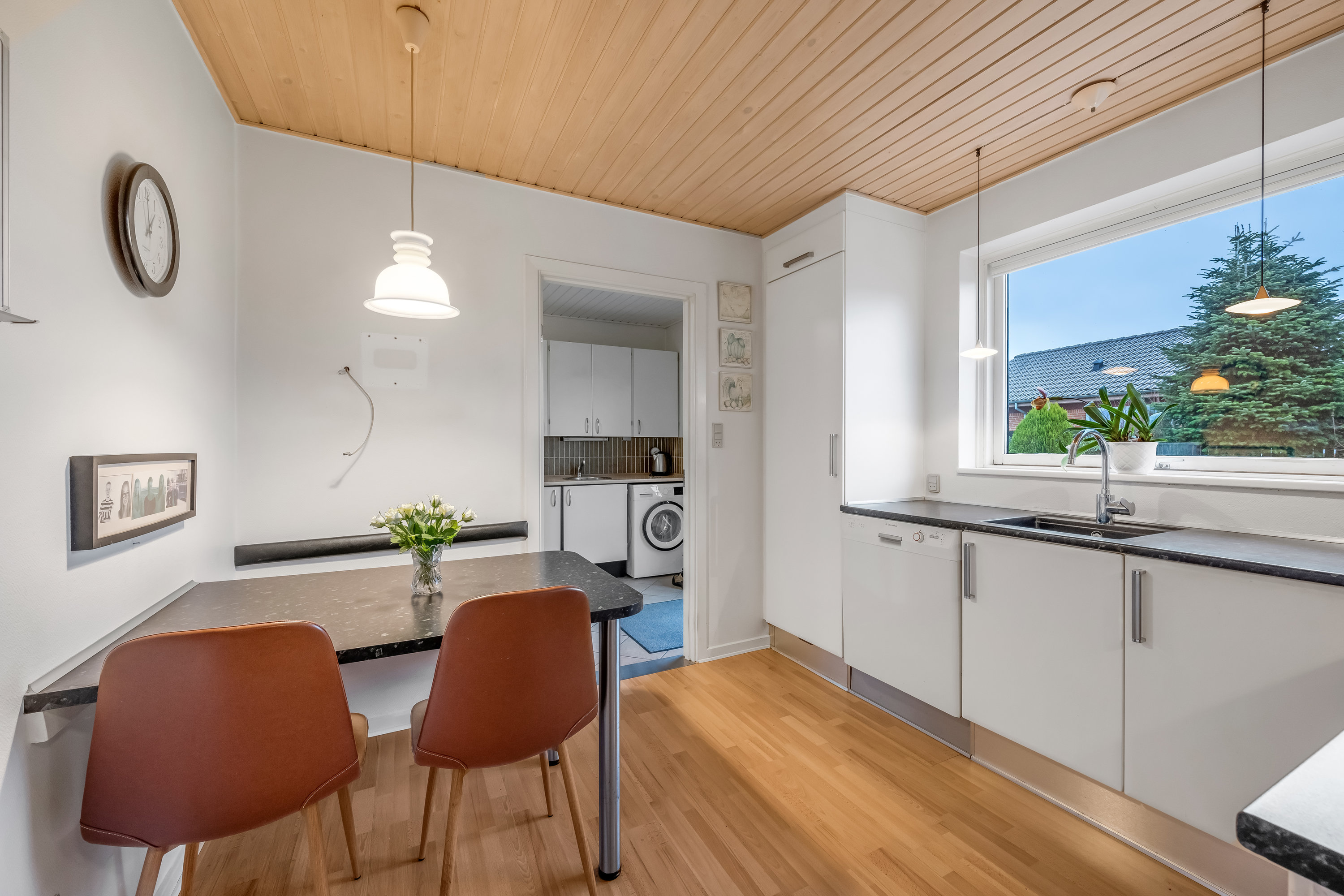 Fremhævet køkken billede i fuldskærmstilstand. Billede af Uglbjergvej 6, Dejbjerg, 6900 Skjern