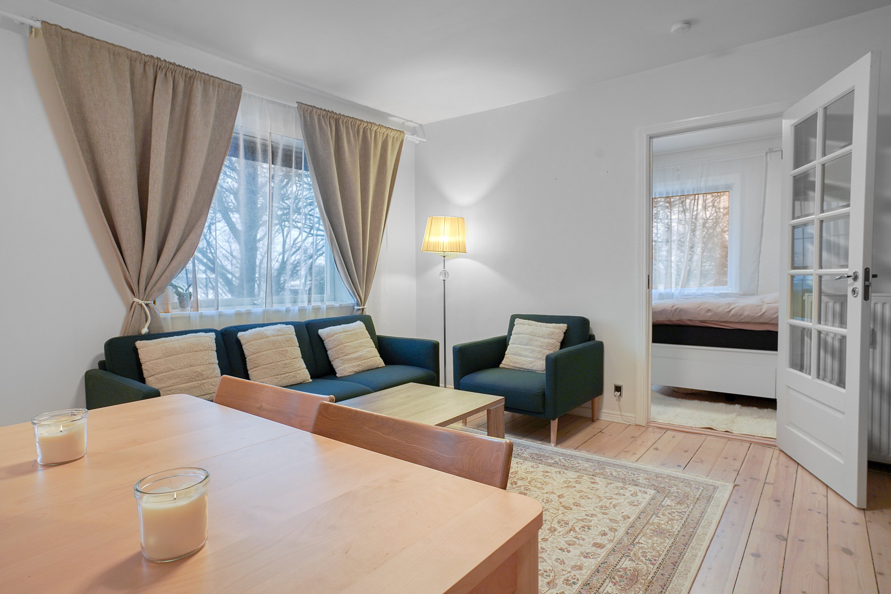 Fremhævet stue billede i fuldskærmstilstand. Billede af Christianehøj 71, 1. tv., 2860 Søborg