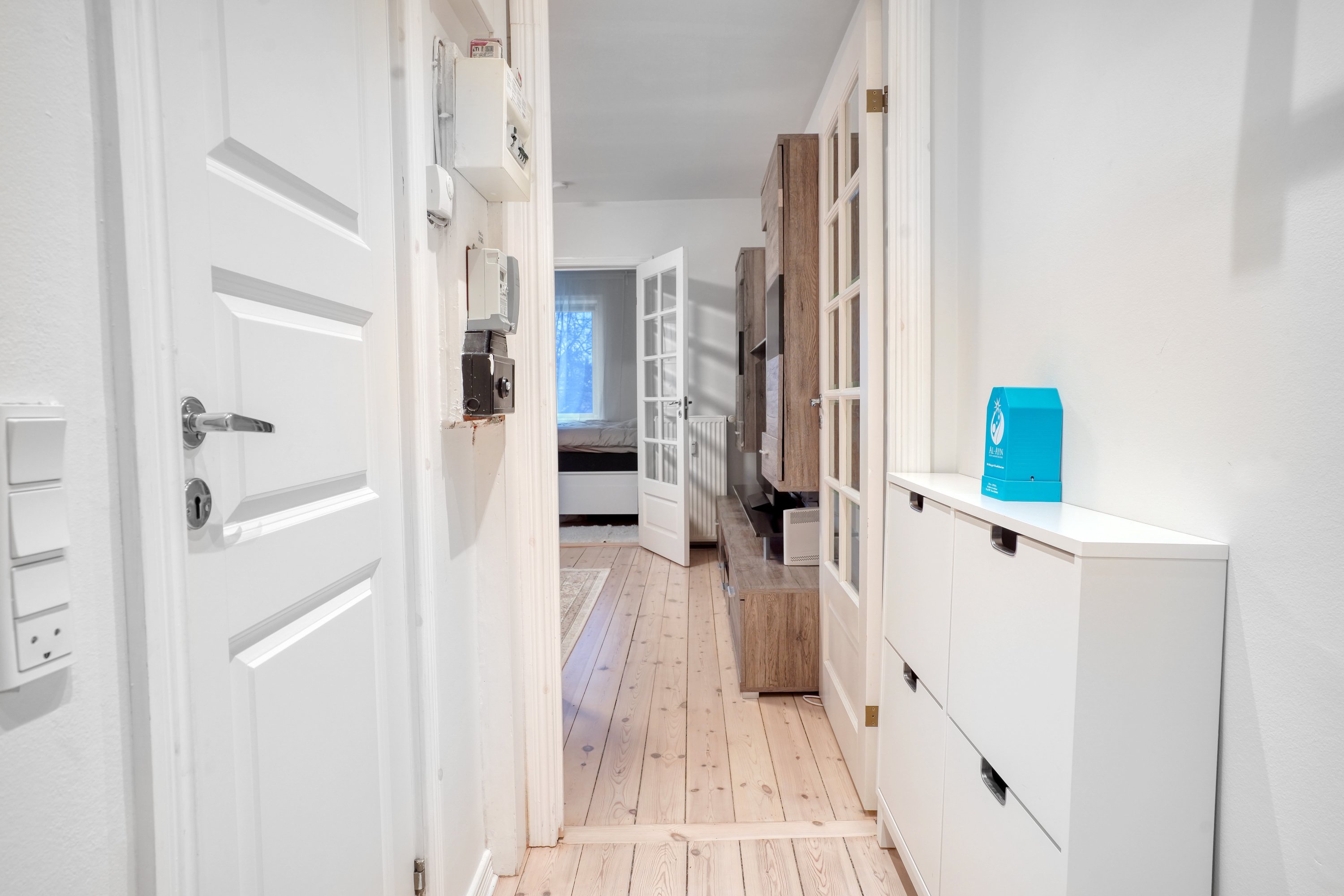 Fremhævet entré billede i fuldskærmstilstand. Billede af Christianehøj 71, 1. tv., 2860 Søborg