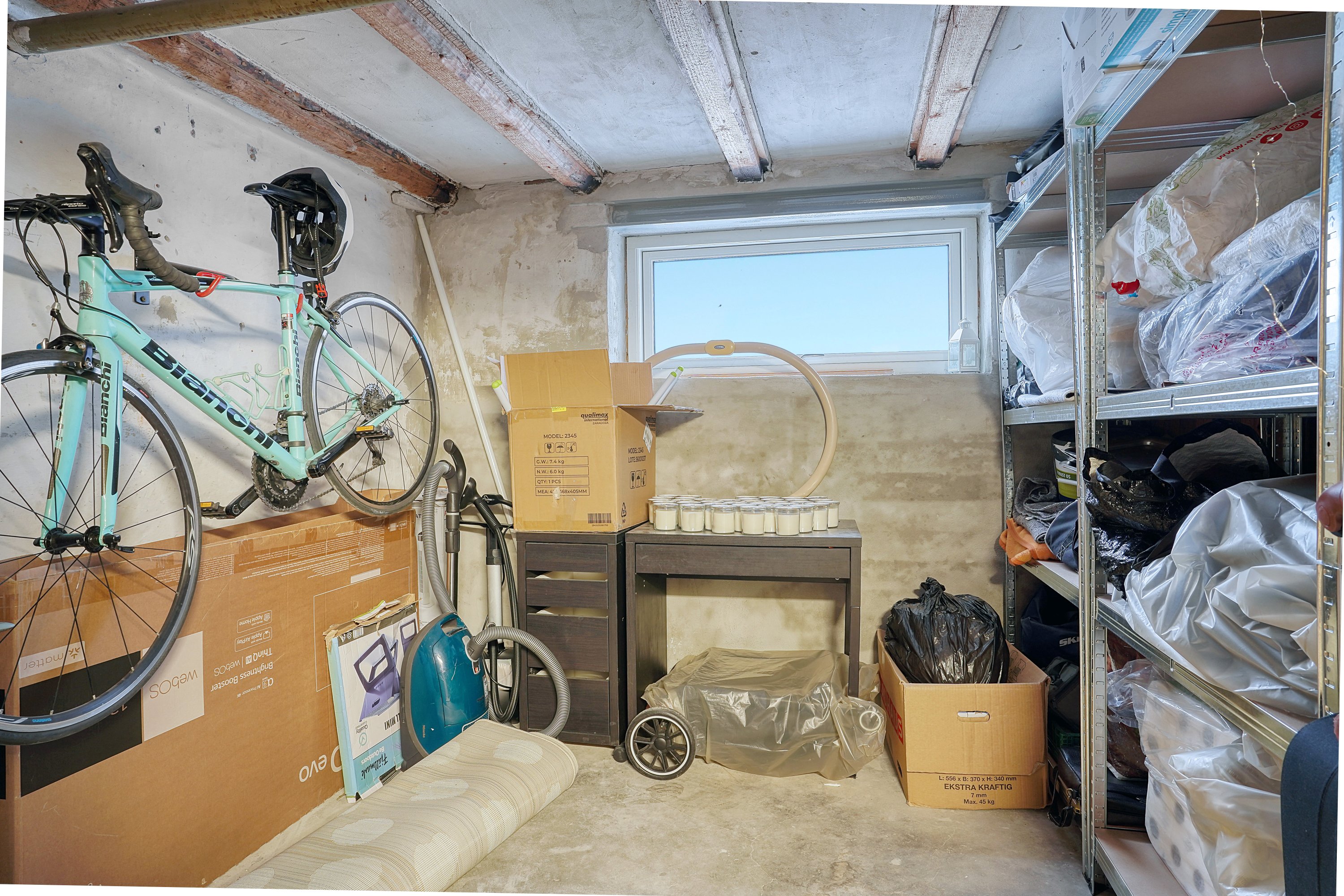 Fremhævet kælder billede i fuldskærmstilstand. Billede af Christianehøj 71, 1. tv., 2860 Søborg