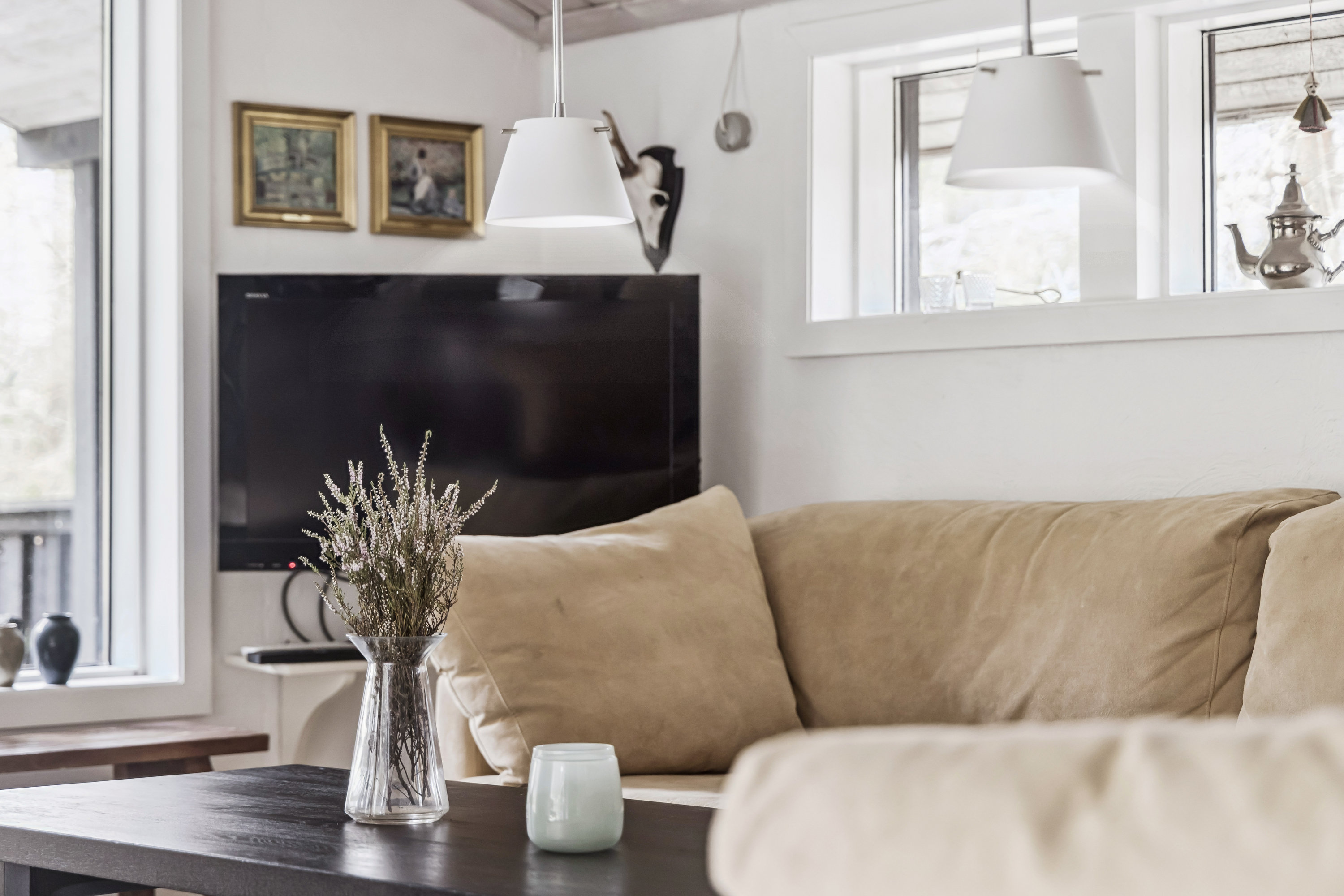 Fremhævet stue billede i fuldskærmstilstand. Billede af Plantagevej 18, Gl Bisnap, 9370 Hals