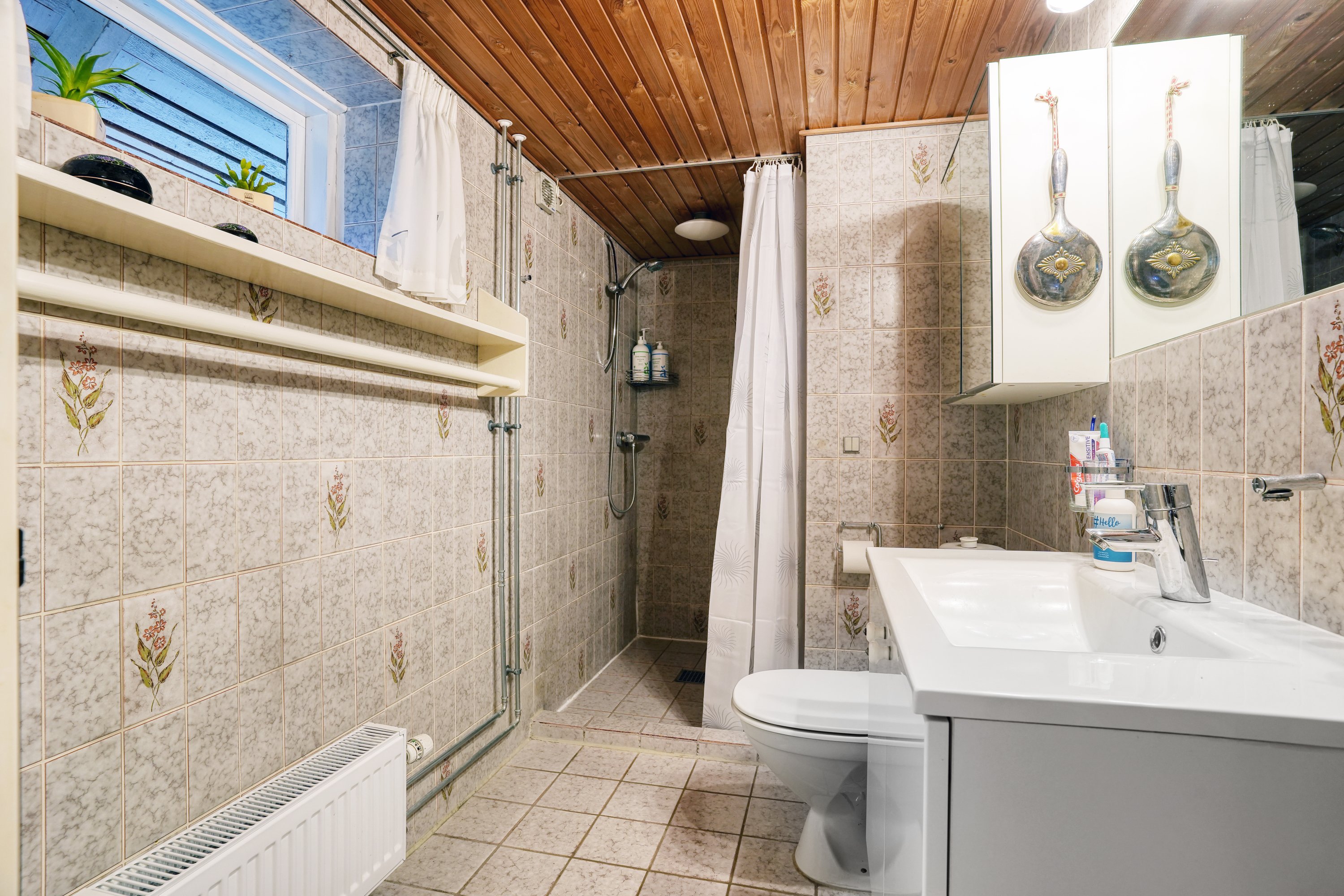 Fremhævet badeværelse billede i fuldskærmstilstand. Billede af Naurbjergvej 19, Kr Skensved, 4622 Havdrup