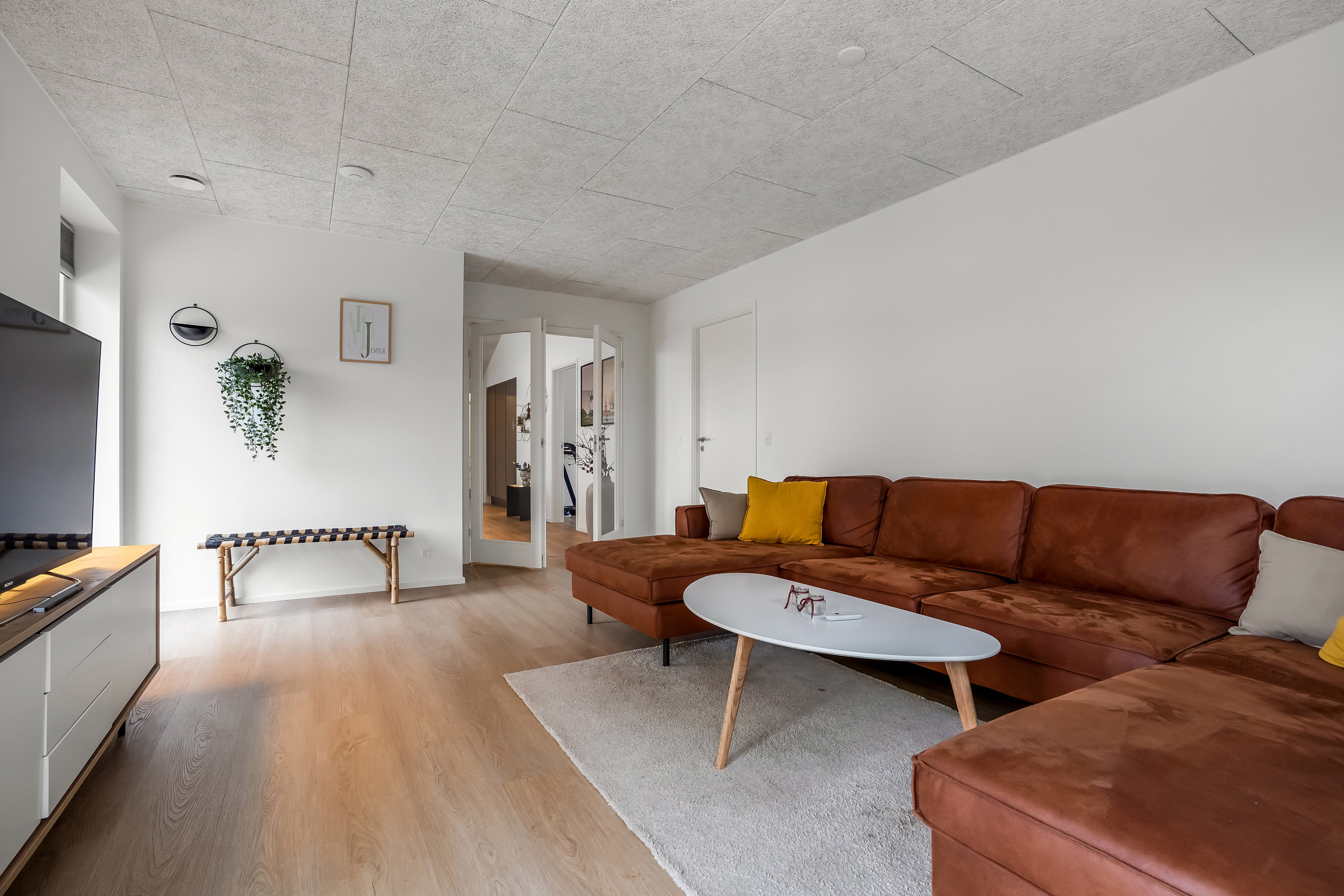 Fremhævet stue billede i fuldskærmstilstand. Billede af Læhegnet 4, 7190 Billund