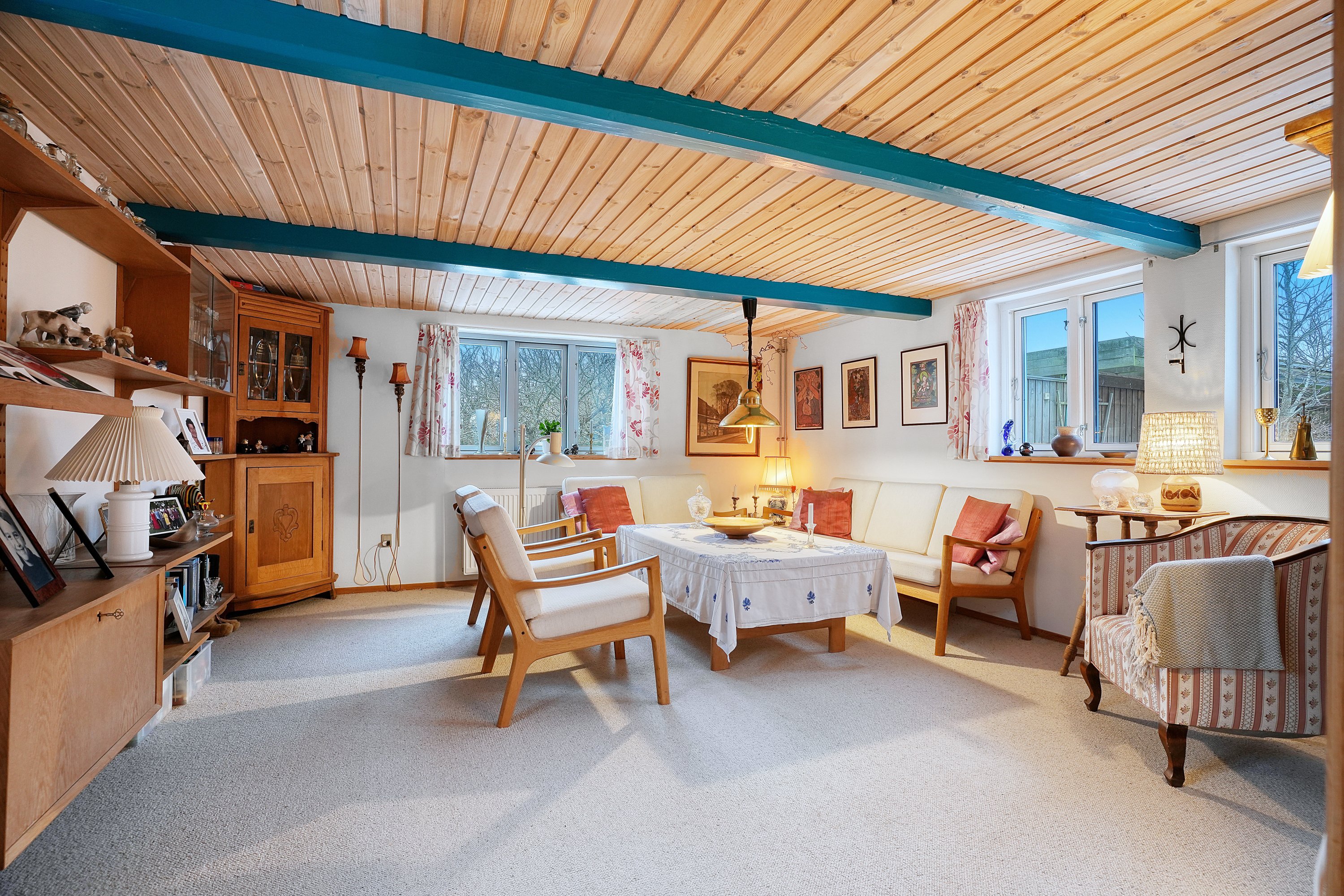 Fremhævet stue billede i fuldskærmstilstand. Billede af Naurbjergvej 19, Kr Skensved, 4622 Havdrup