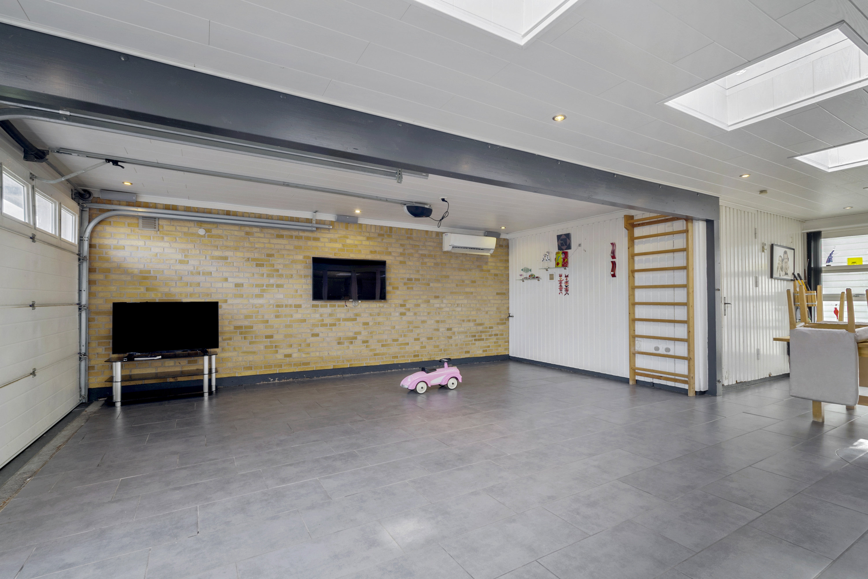 Fremhævet  billede i fuldskærmstilstand. Billede af Fuglesøvej 34, 6500 Vojens