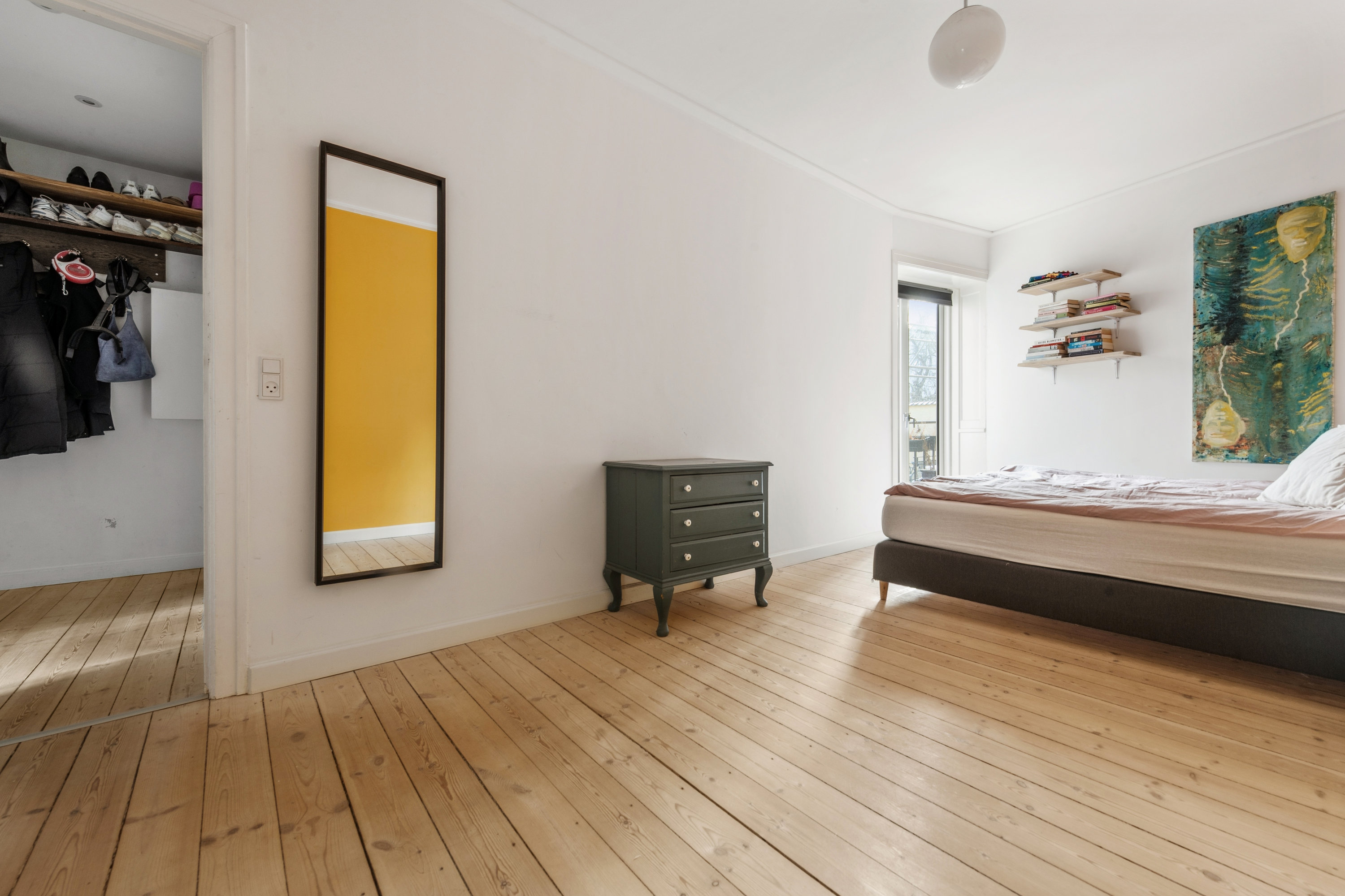 Fremhævet værelse billede i fuldskærmstilstand. Billede af Svenskelejren 2, st.. th., 2700 Brønshøj