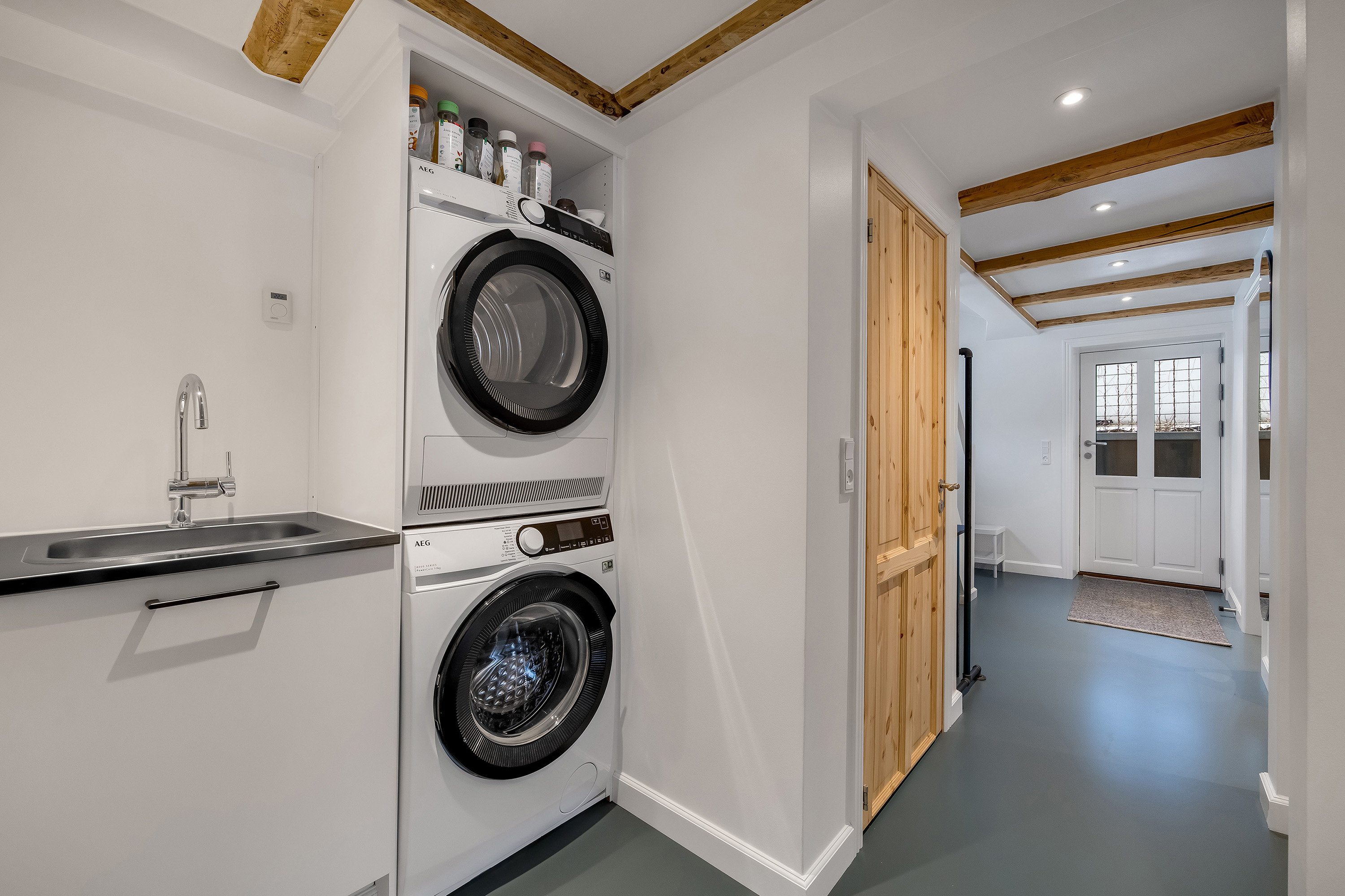 Fremhævet gang billede i fuldskærmstilstand. Billede af Byvej 59, 3600 Frederikssund