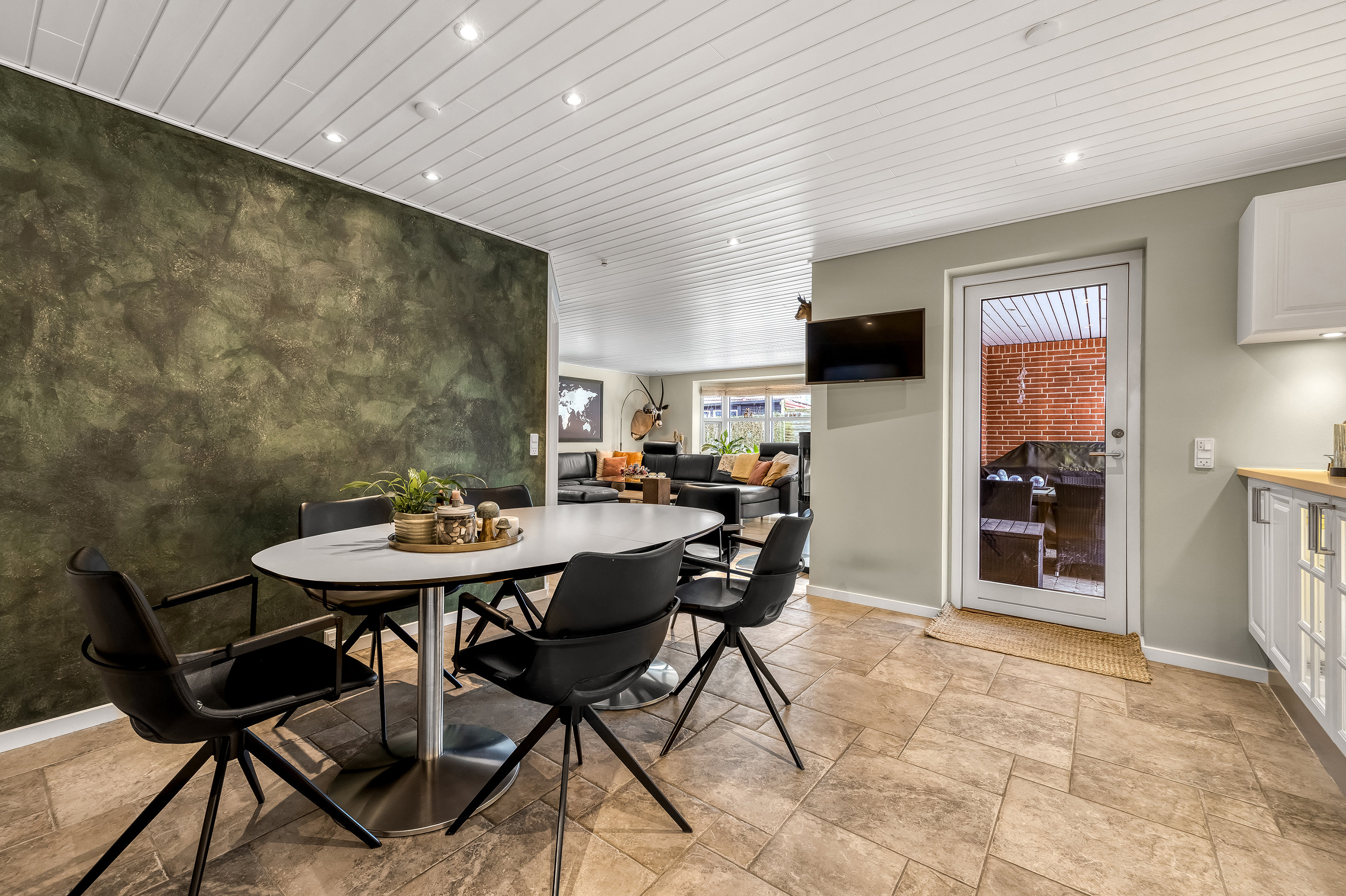 Fremhævet køkken alrum billede i fuldskærmstilstand. Billede af Askevej 3A, 3630 Jægerspris