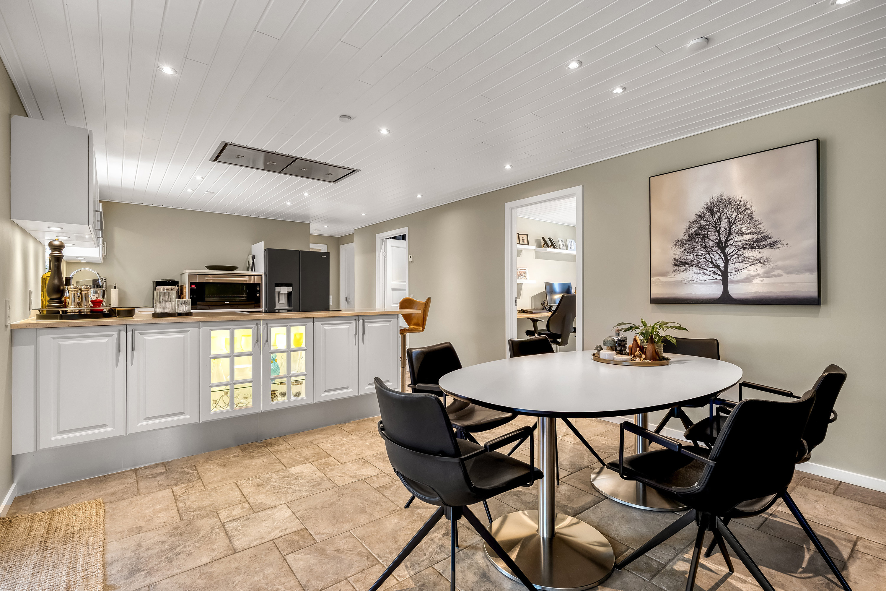 Fremhævet køkken alrum billede i fuldskærmstilstand. Billede af Askevej 3A, 3630 Jægerspris