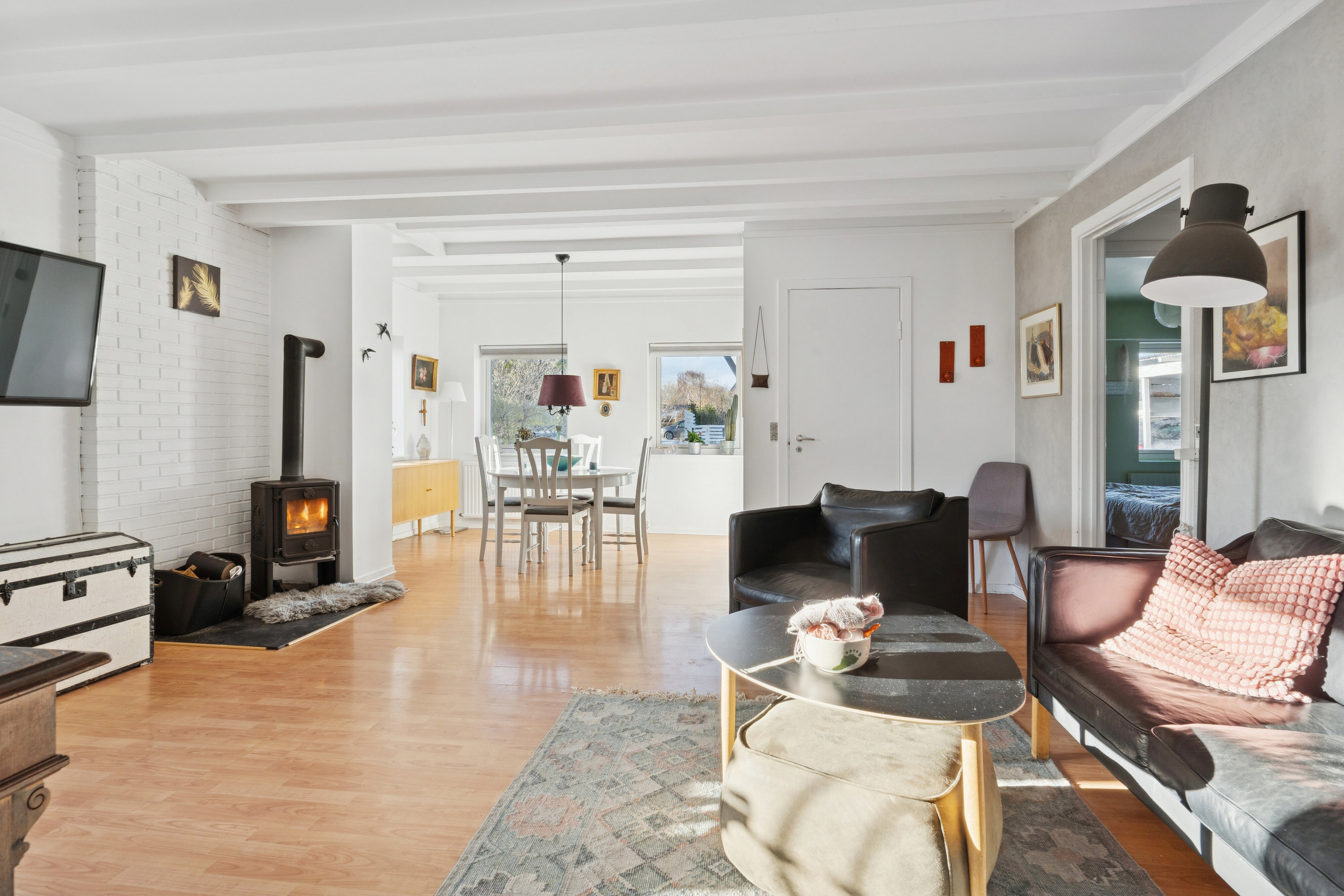 Fremhævet stue billede i fuldskærmstilstand. Billede af Strandholms Alle 29, 2650 Hvidovre