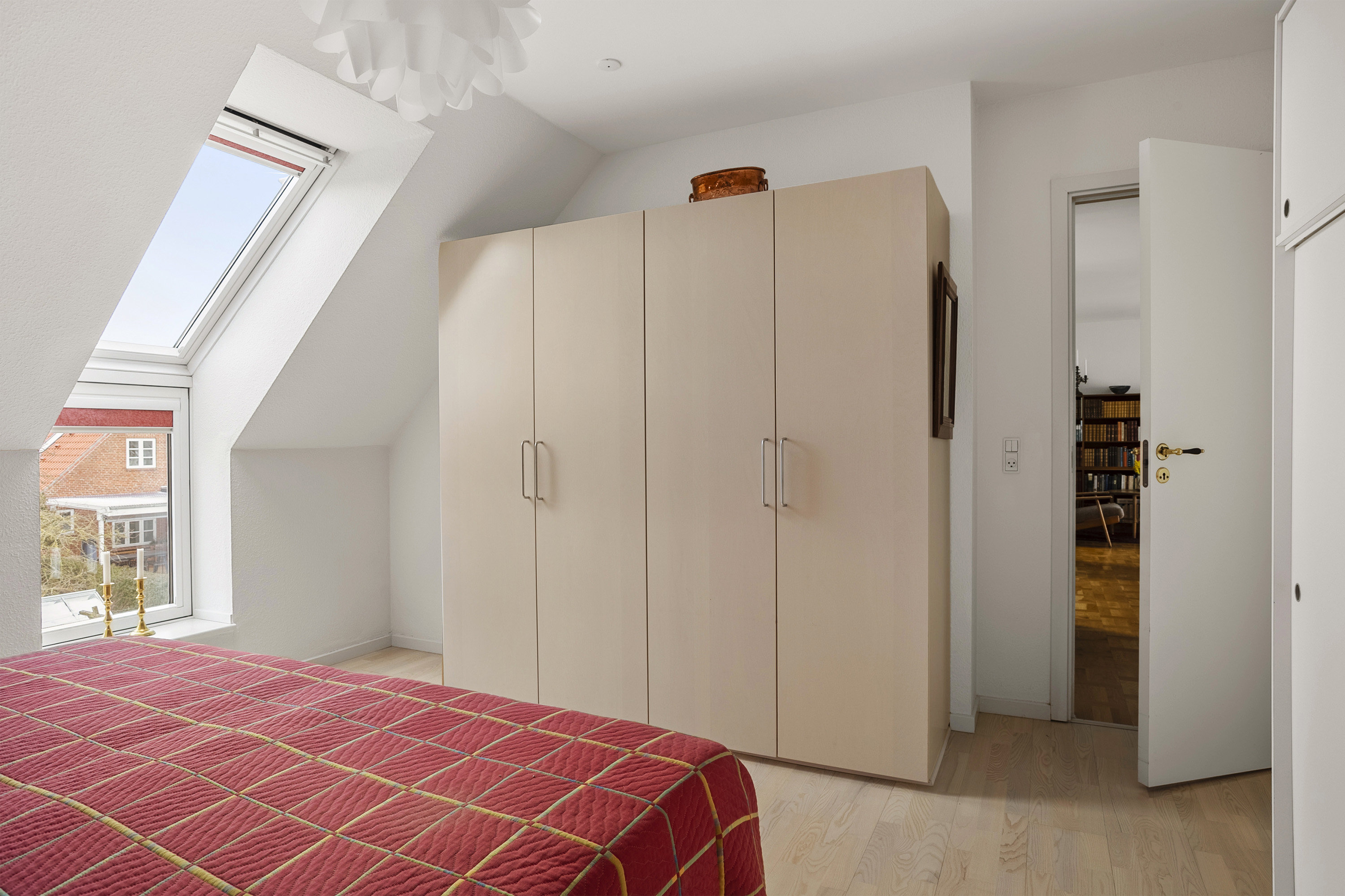 Fremhævet soveværelse billede i fuldskærmstilstand. Billede af Aastrupvej 36F, 1. tv., 6100 Haderslev