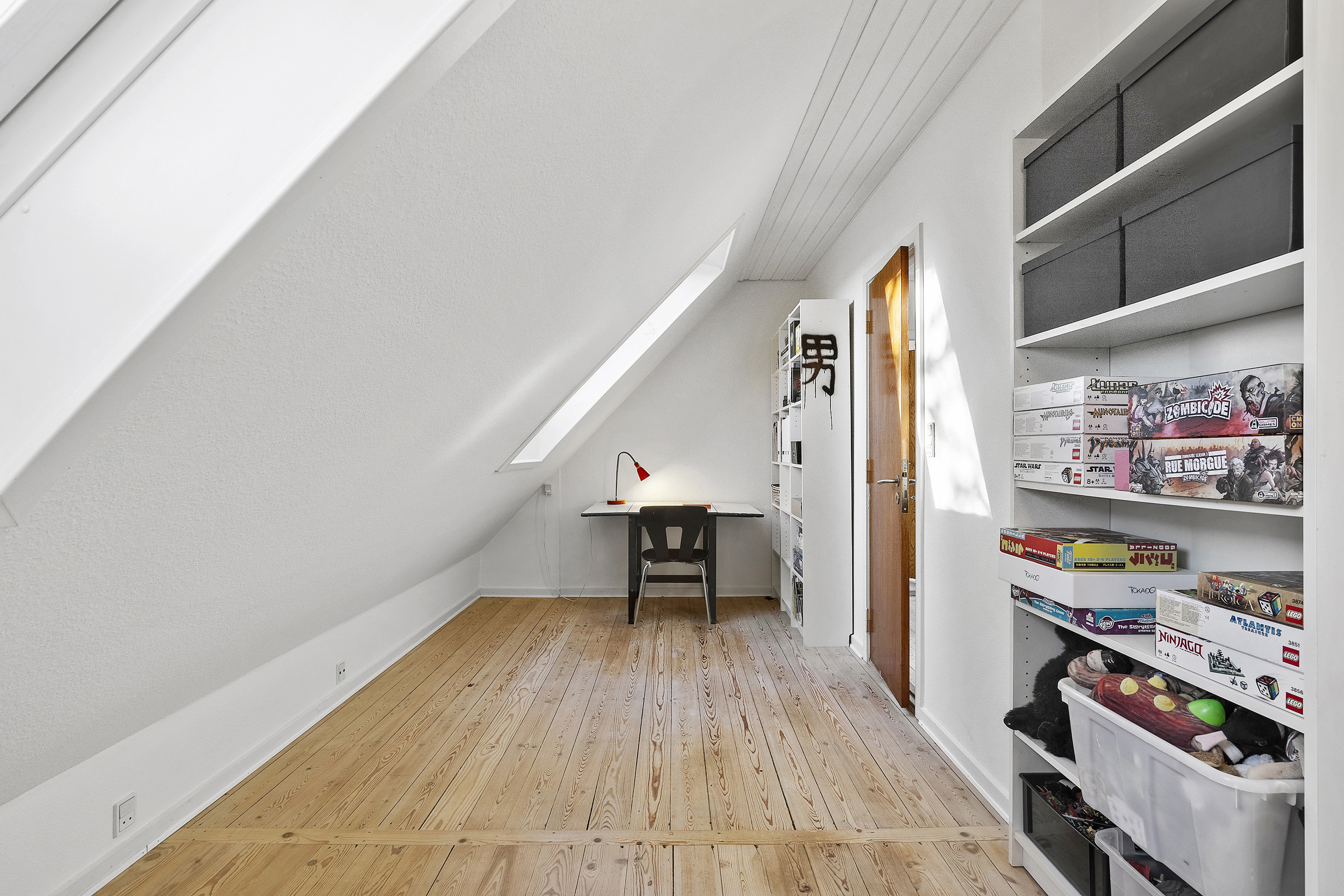 Fremhævet værelse billede i fuldskærmstilstand. Billede af Bergsvej 31, 5230 Odense M