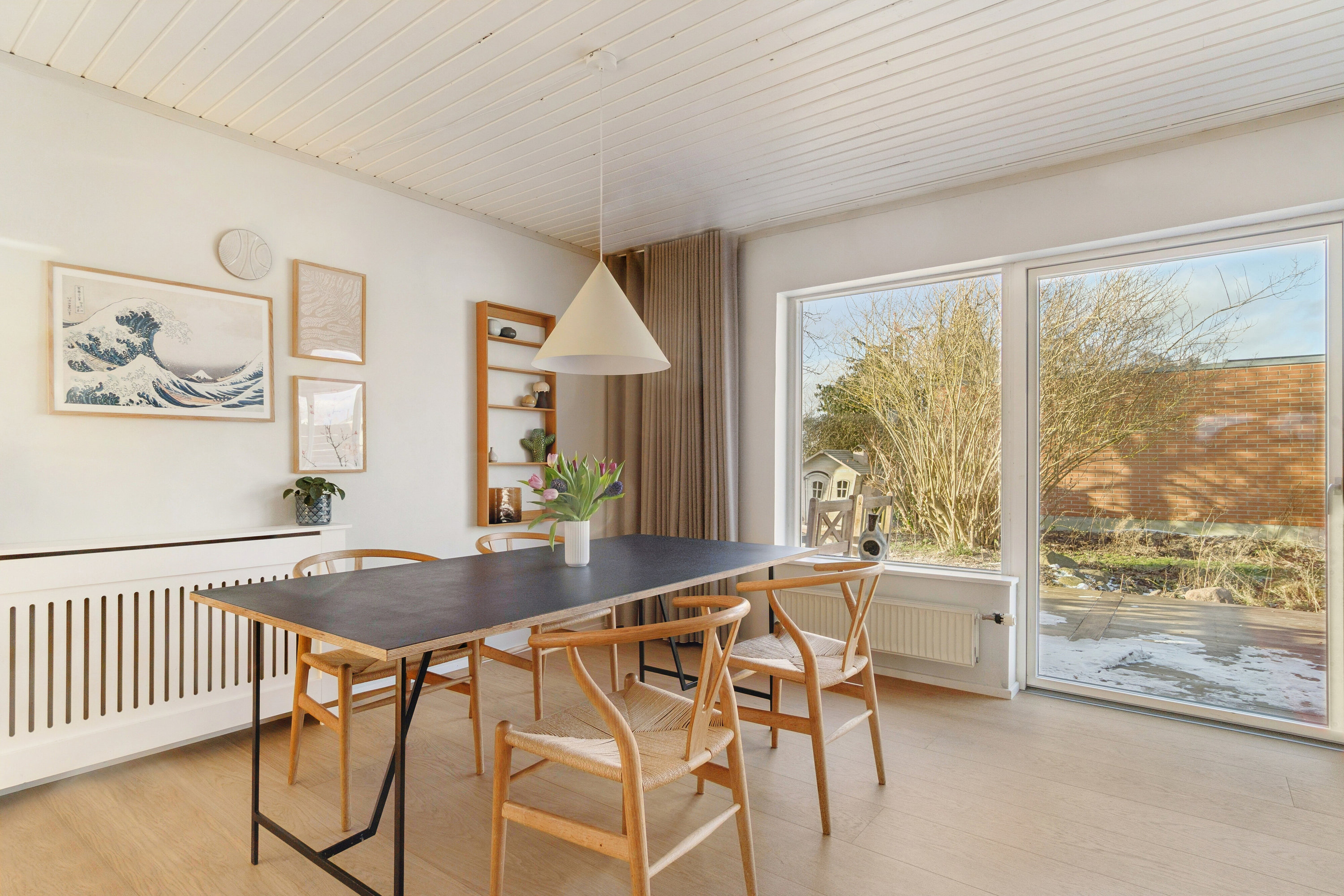 Fremhævet spisestue billede i fuldskærmstilstand. Billede af Engparken 27, Skovby, 8464 Galten