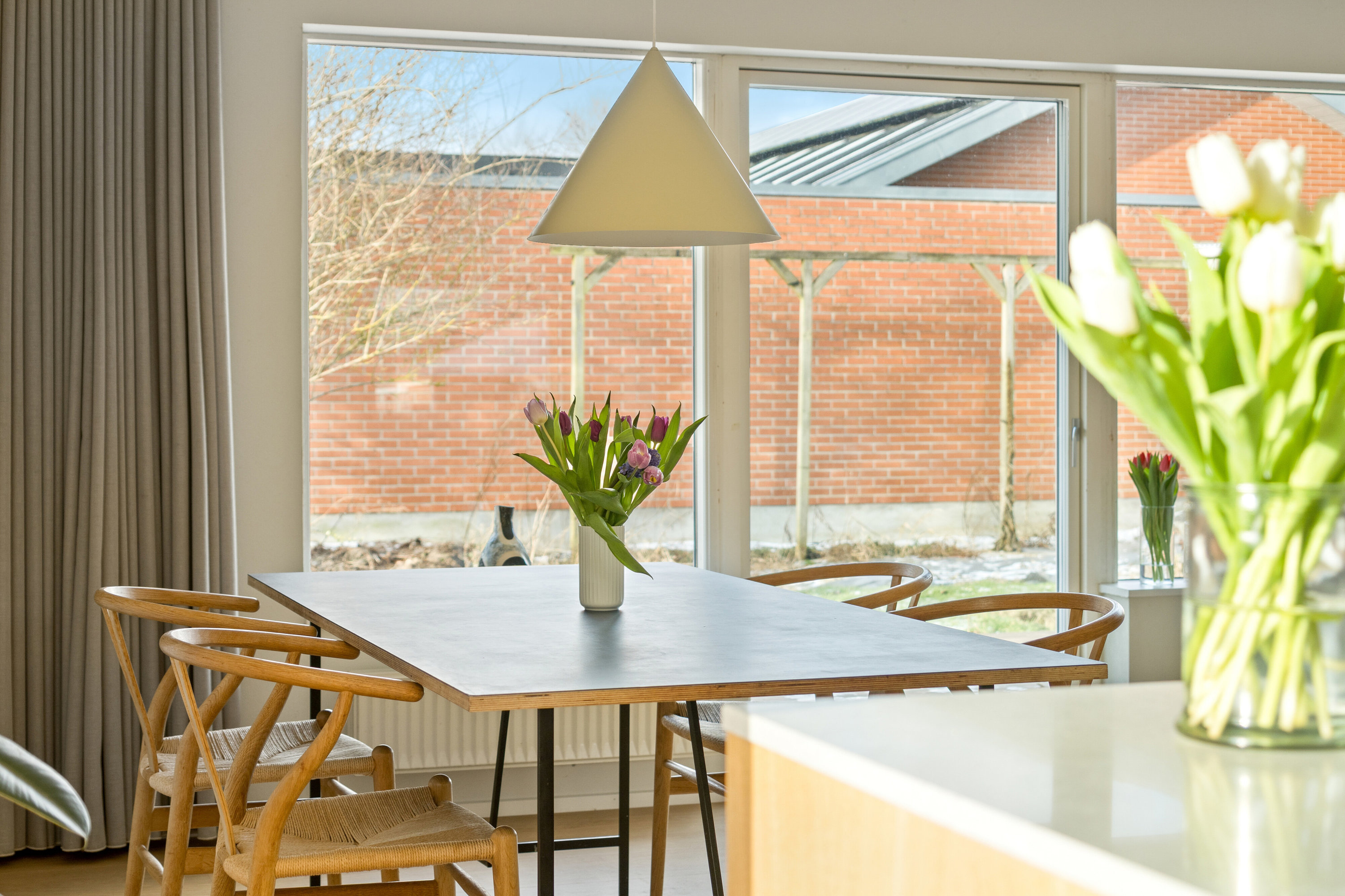 Fremhævet spisestue billede i fuldskærmstilstand. Billede af Engparken 27, Skovby, 8464 Galten