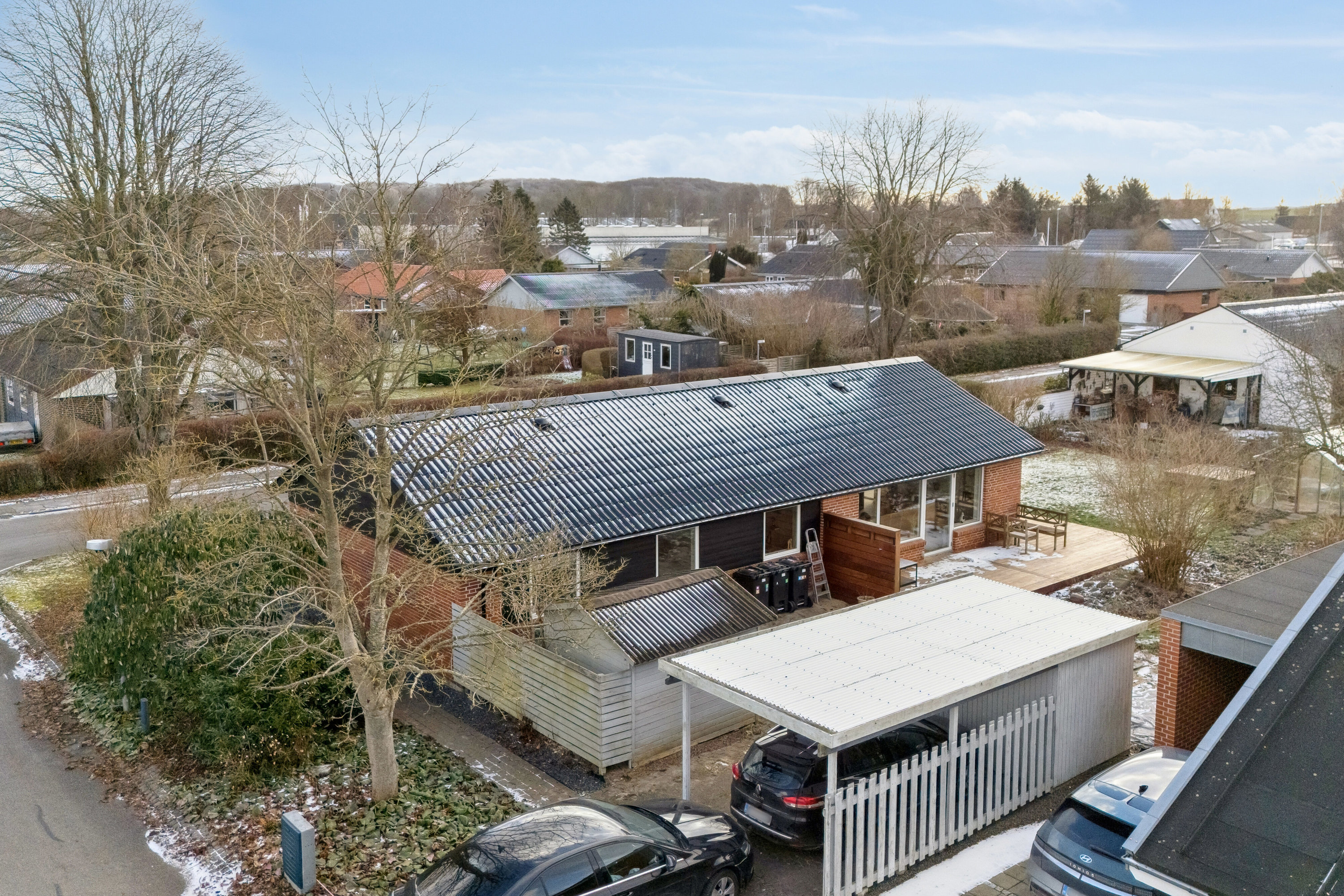 Fremhævet set fra haven billede i fuldskærmstilstand. Billede af Engparken 27, Skovby, 8464 Galten