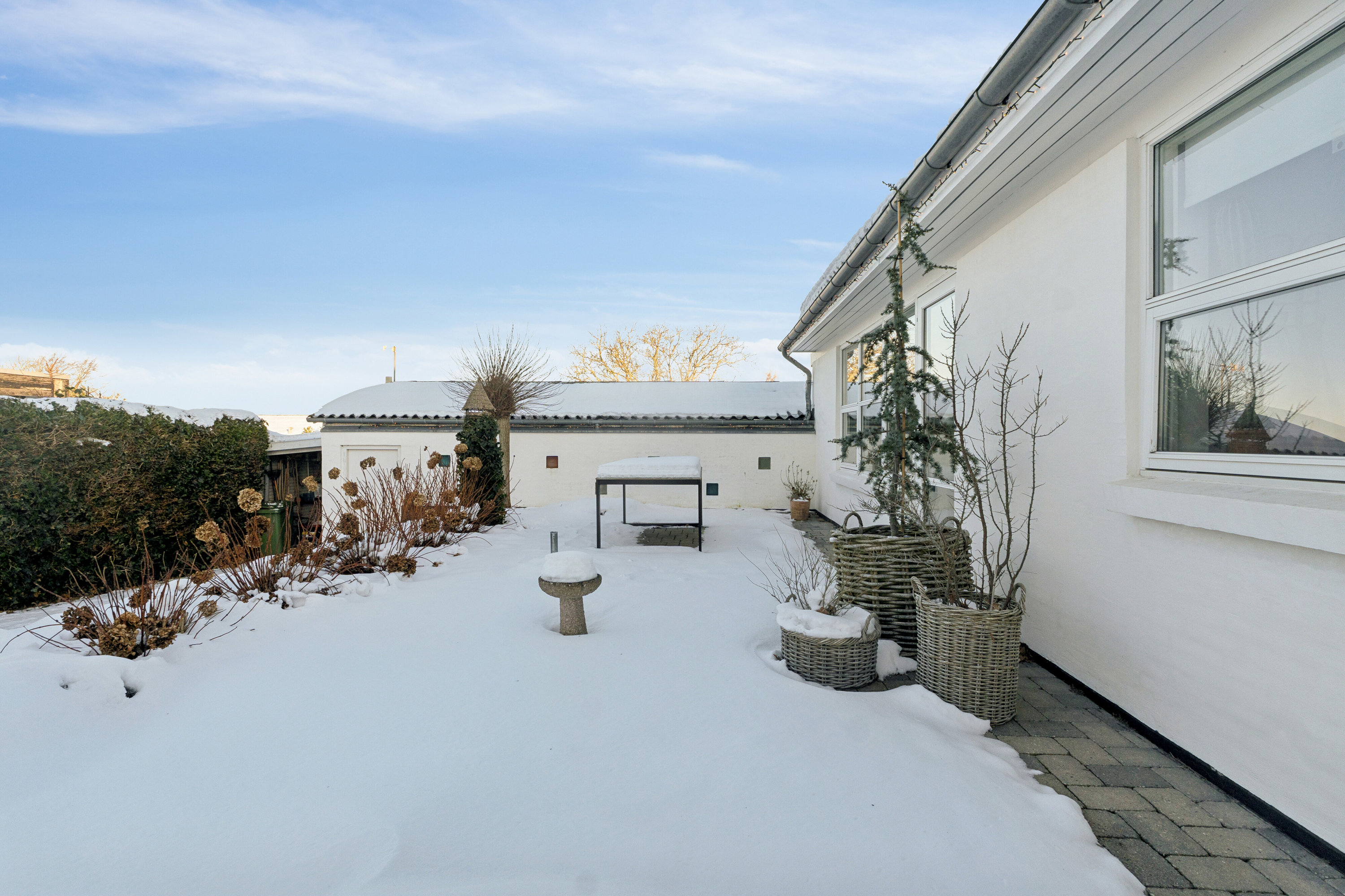 Fremhævet udendørs billede i fuldskærmstilstand. Billede af Hjørnehusvej 3, 4720 Præstø