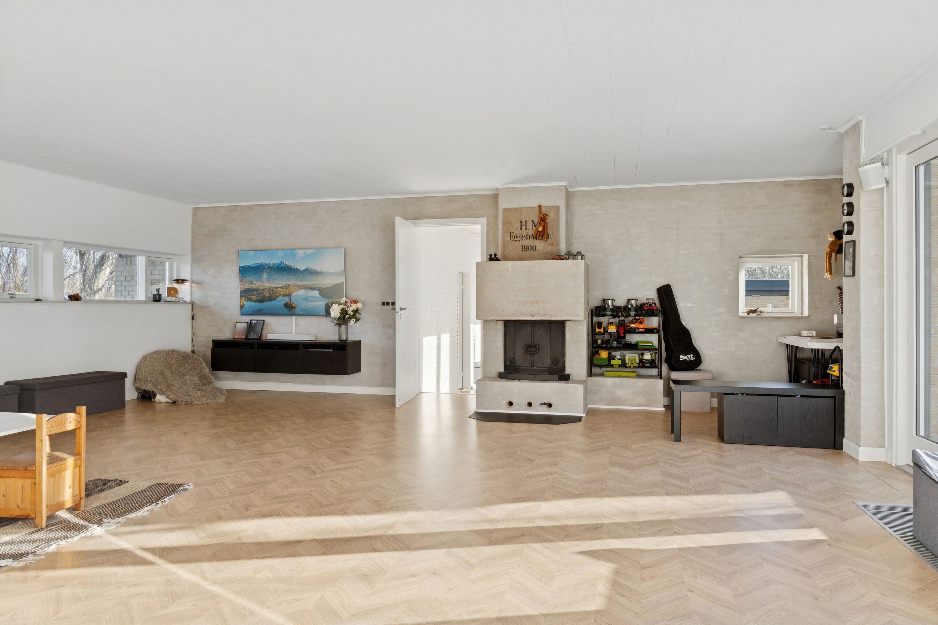 Fremhævet stue billede i fuldskærmstilstand. Billede af Engvangen 3, Ottestrup, 4200 Slagelse