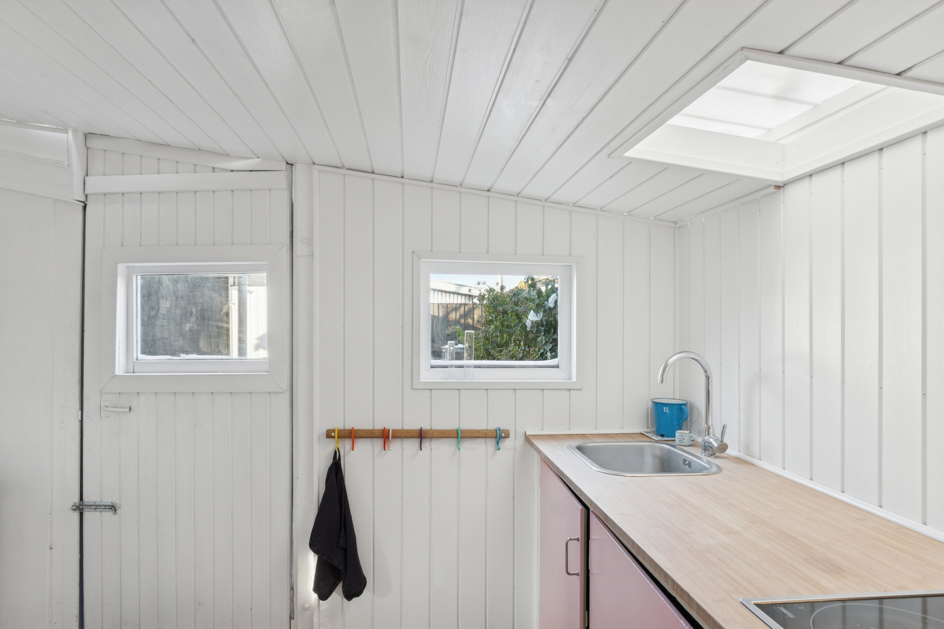 Fremhævet køkken billede i fuldskærmstilstand. Billede af Solsikkestien 16, 2610 Rødovre