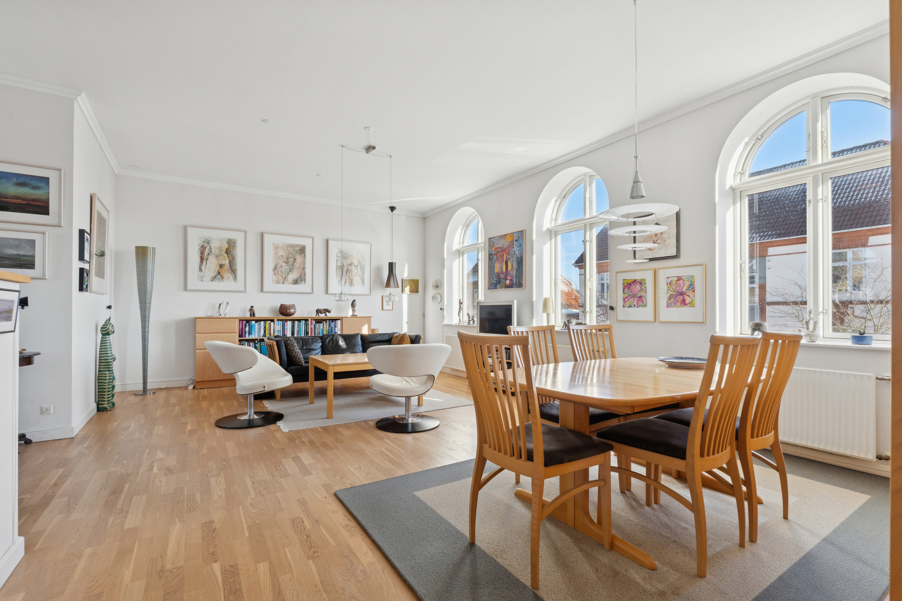 Fremhævet spisestue billede i fuldskærmstilstand. Billede af Færgevej 14, 1. tv., 5700 Svendborg