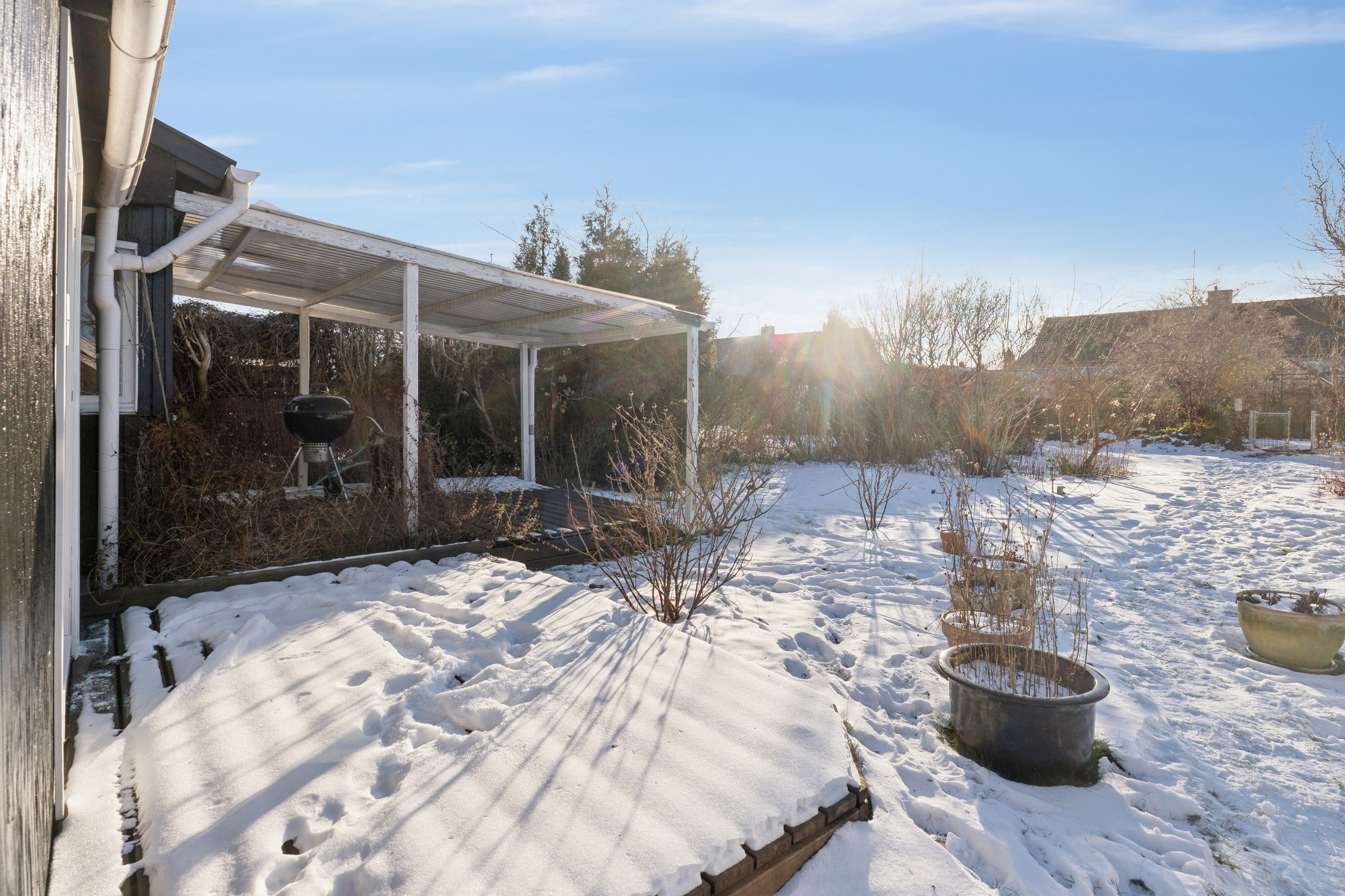 Fremhævet udendørs billede i fuldskærmstilstand. Billede af Solsikkestien 16, 2610 Rødovre