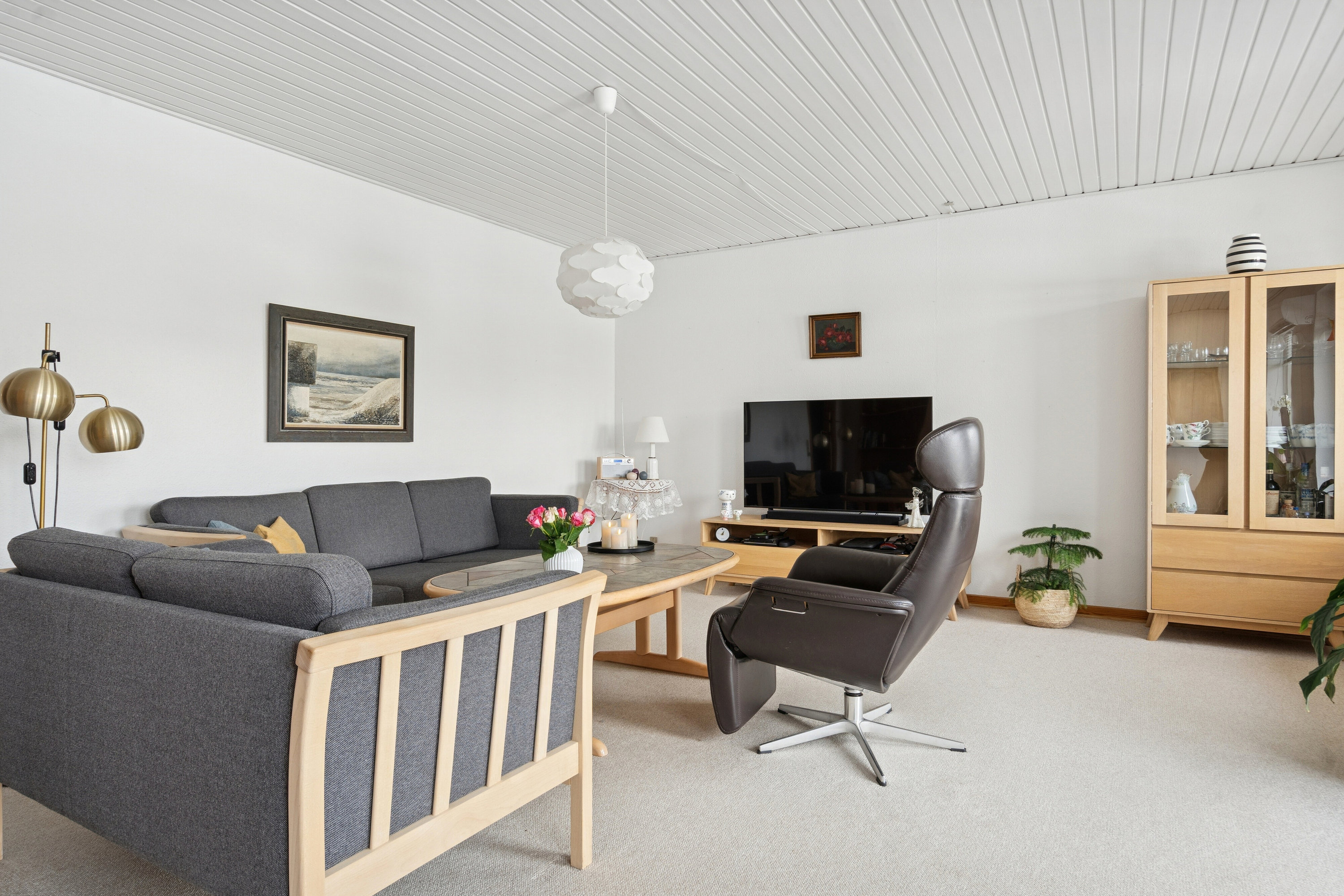 Fremhævet stue billede i fuldskærmstilstand. Billede af Kalveknækket 24, Kollund, 6340 Kruså