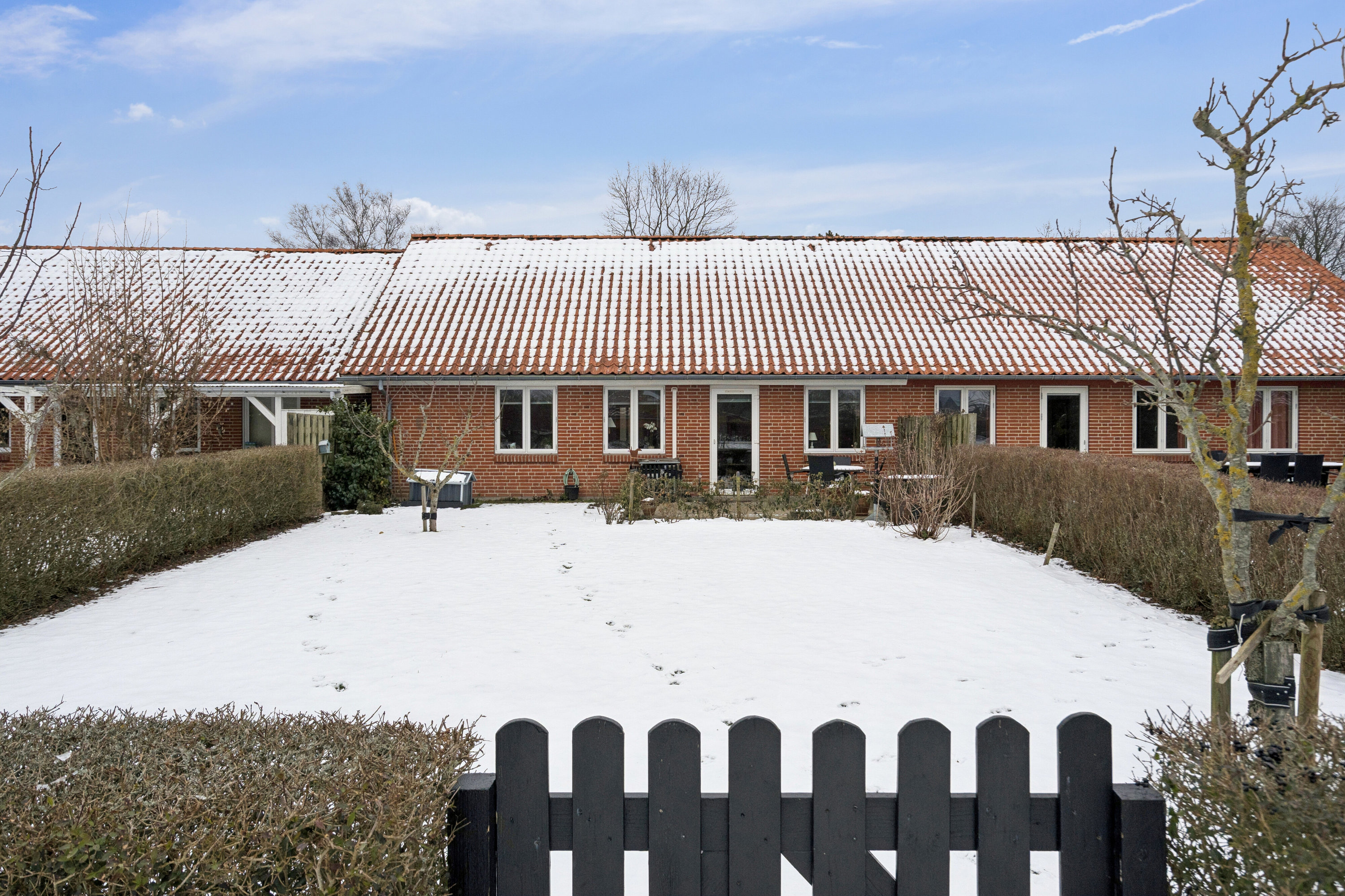 Fremhævet udendørs billede i fuldskærmstilstand. Billede af Kalveknækket 24, Kollund, 6340 Kruså