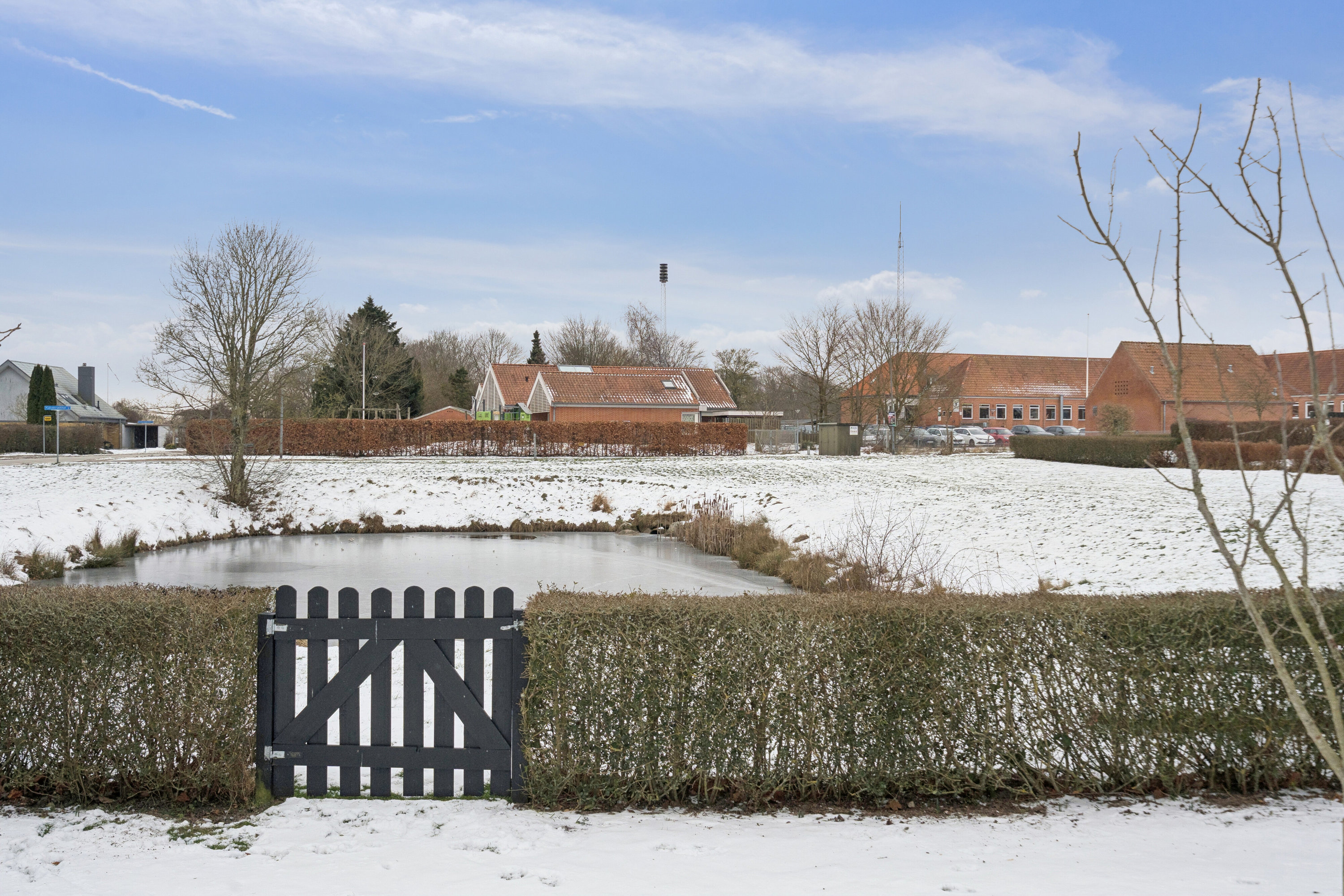 Fremhævet udendørs billede i fuldskærmstilstand. Billede af Kalveknækket 24, Kollund, 6340 Kruså