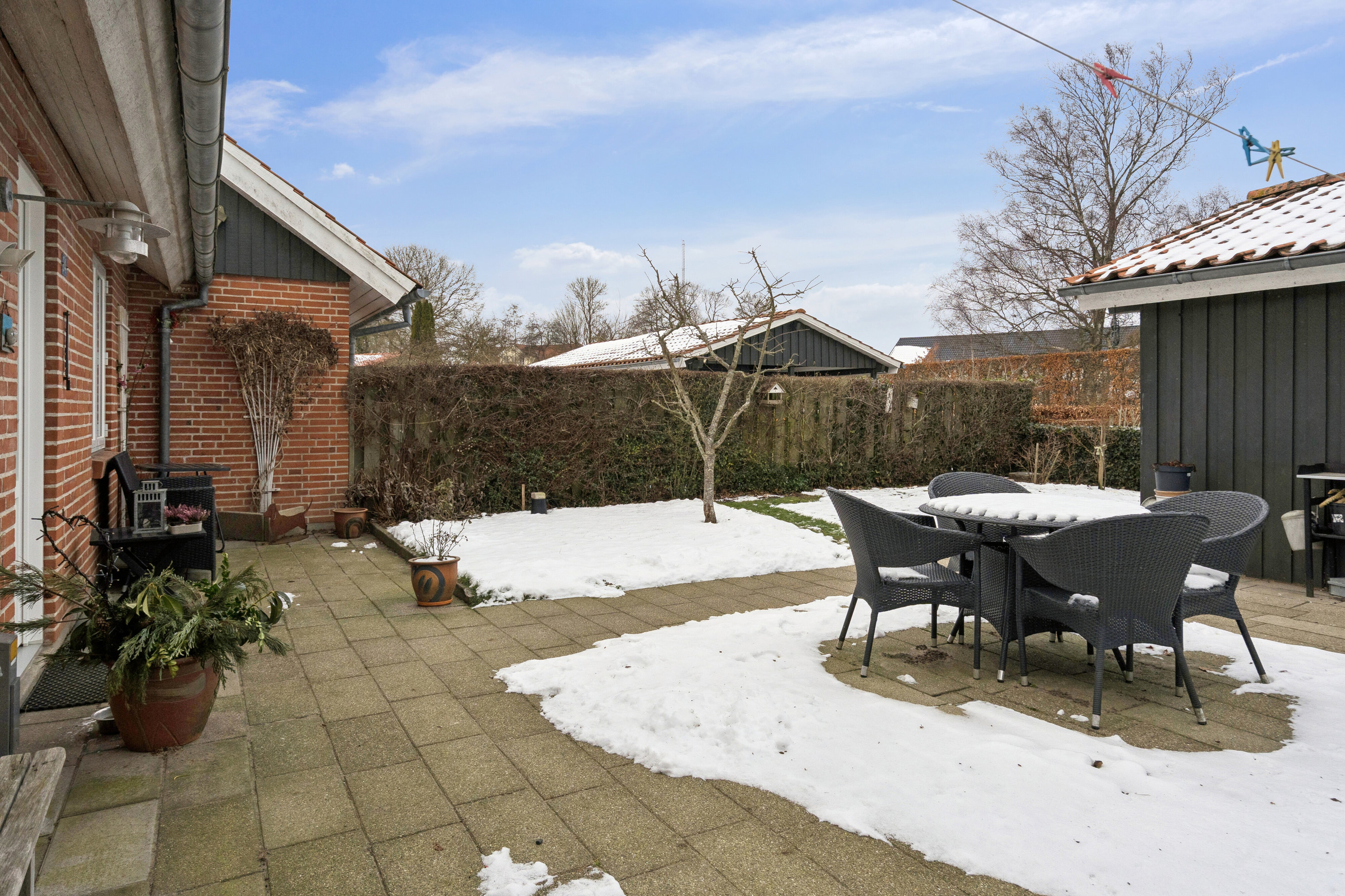 Fremhævet udendørs billede i fuldskærmstilstand. Billede af Kalveknækket 24, Kollund, 6340 Kruså