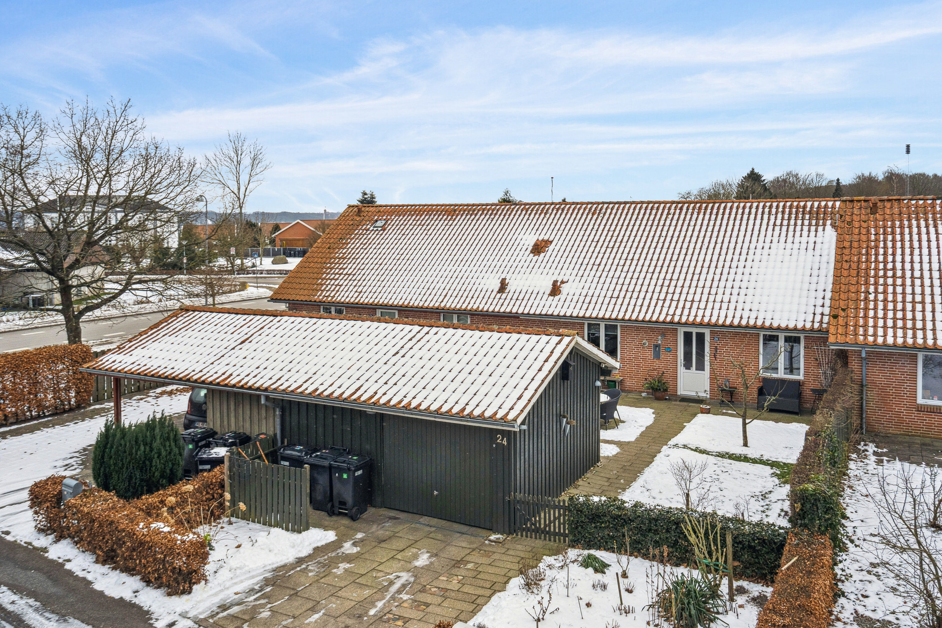 Fremhævet set fra haven billede i fuldskærmstilstand. Billede af Kalveknækket 24, Kollund, 6340 Kruså