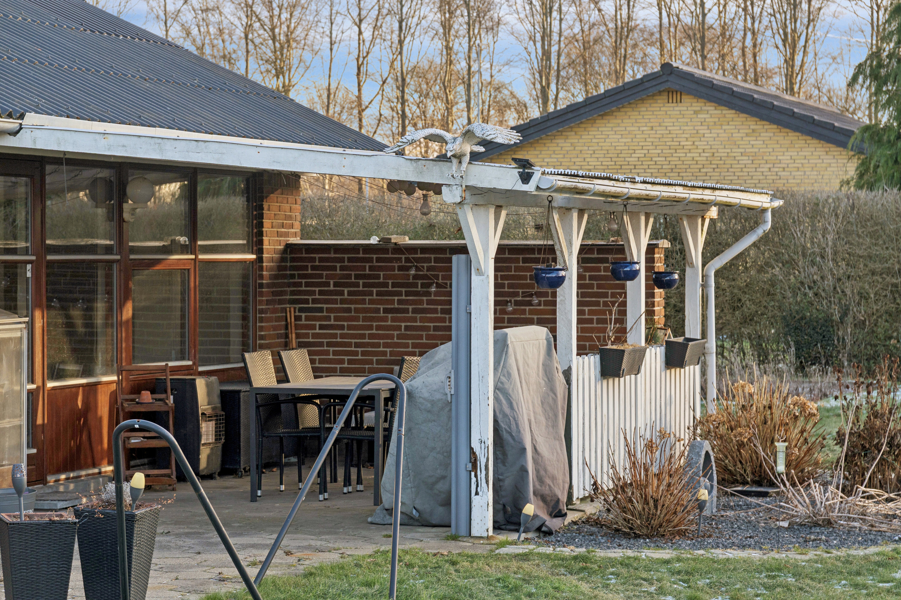 Fremhævet set fra haven billede i fuldskærmstilstand. Billede af Saturnvej 23, 8723 Løsning