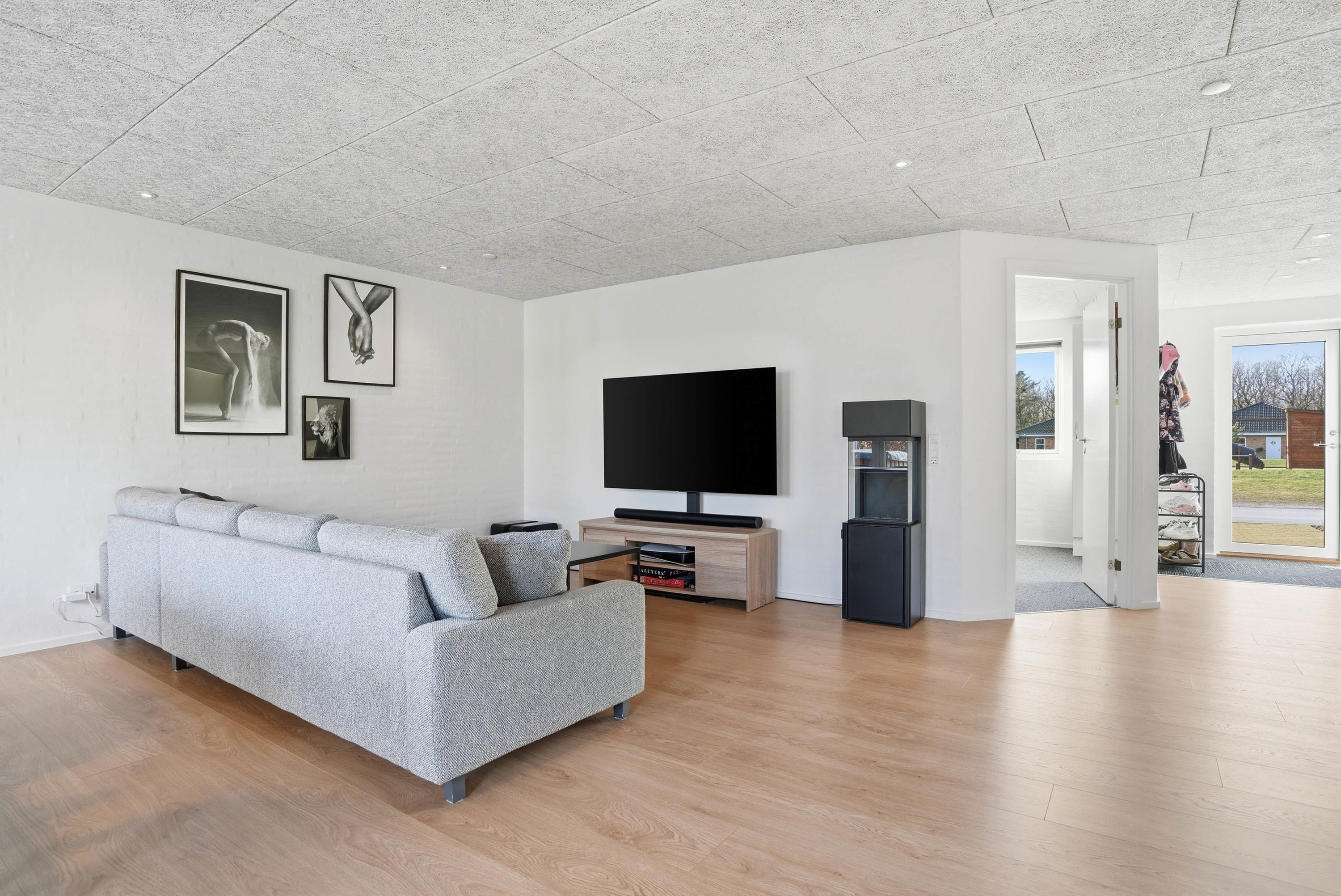 Fremhævet stue billede i fuldskærmstilstand. Billede af Skovstjernen 27, Mejrup, 7500 Holstebro